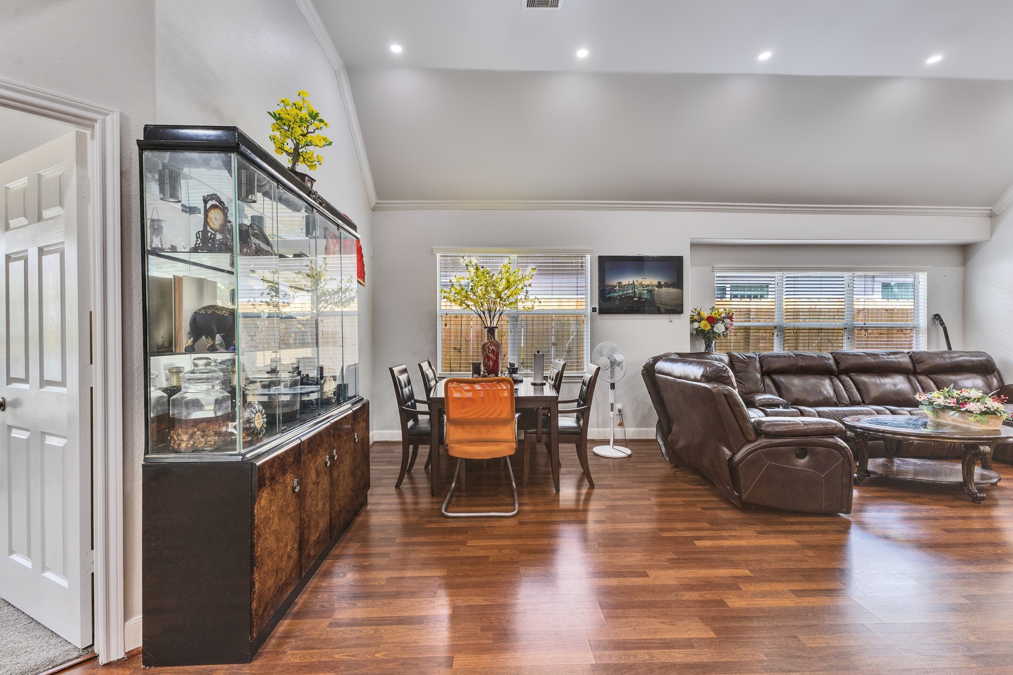 7230 Autumn Sun Drive Property Photo 17