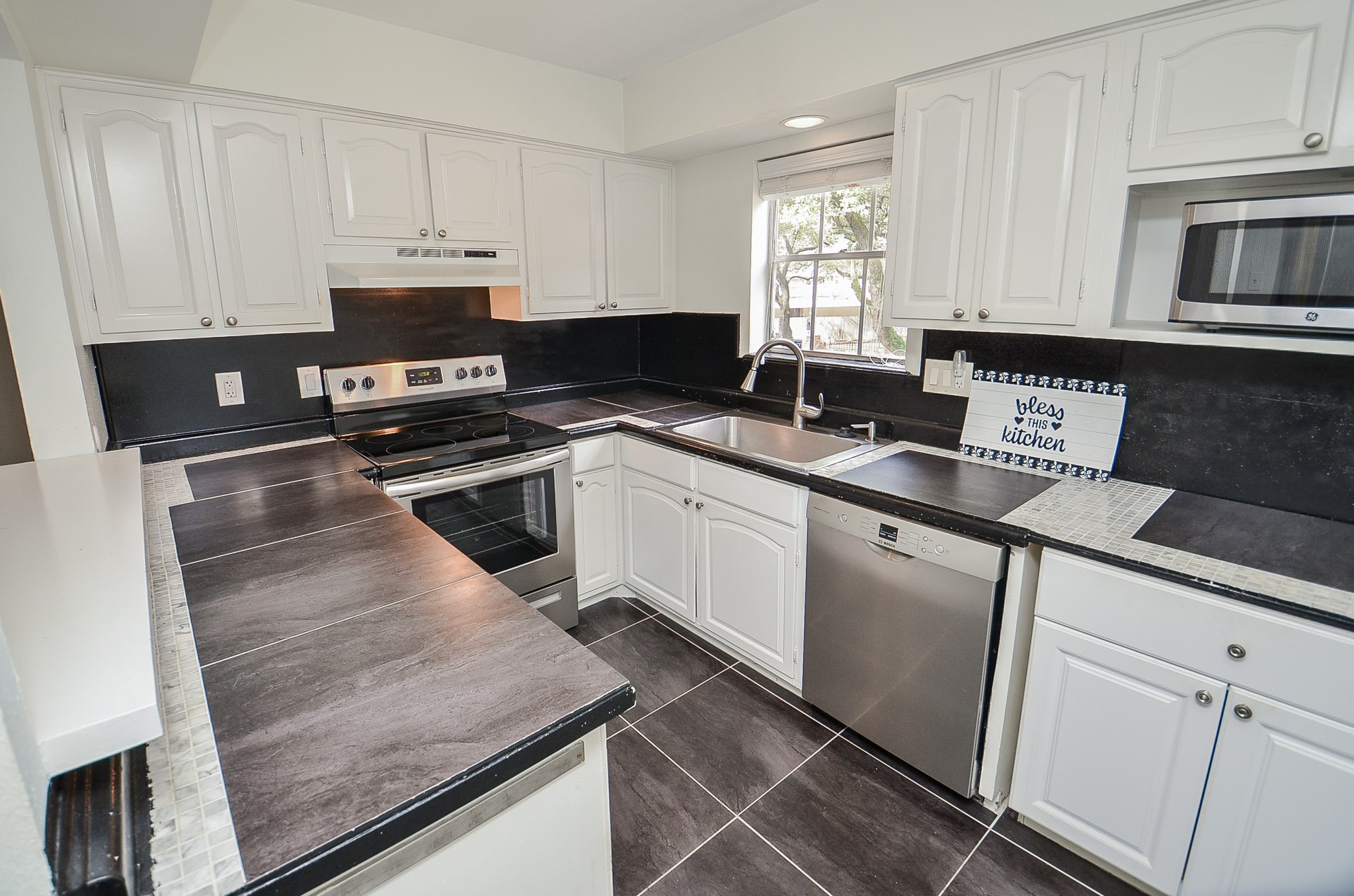 854 Wax Myrtle Lane A Property Photo 17