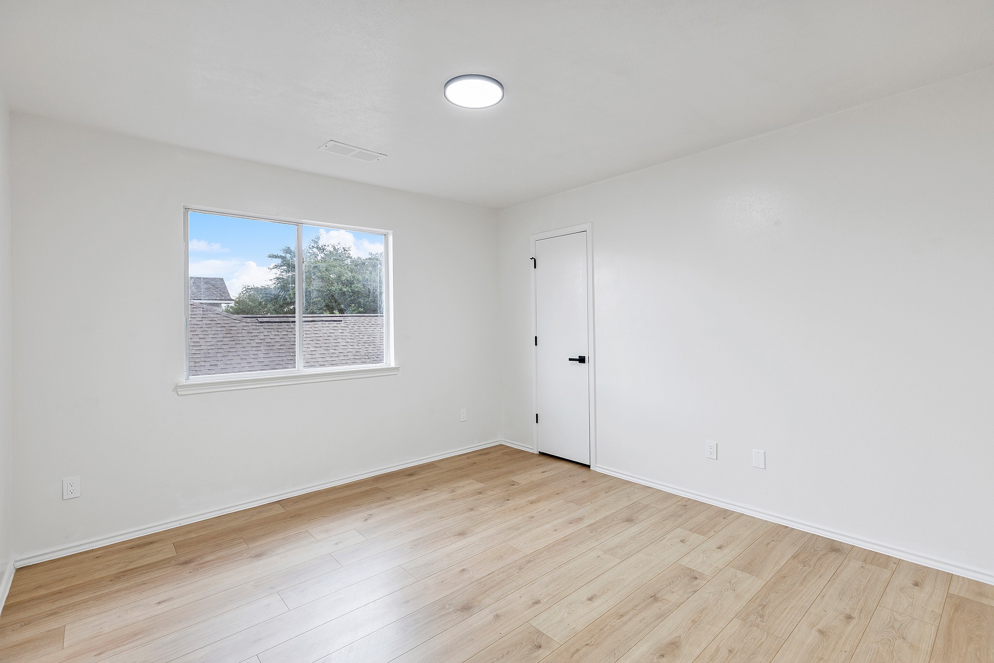 9031 Aspen Trace Lane Property Photo 25