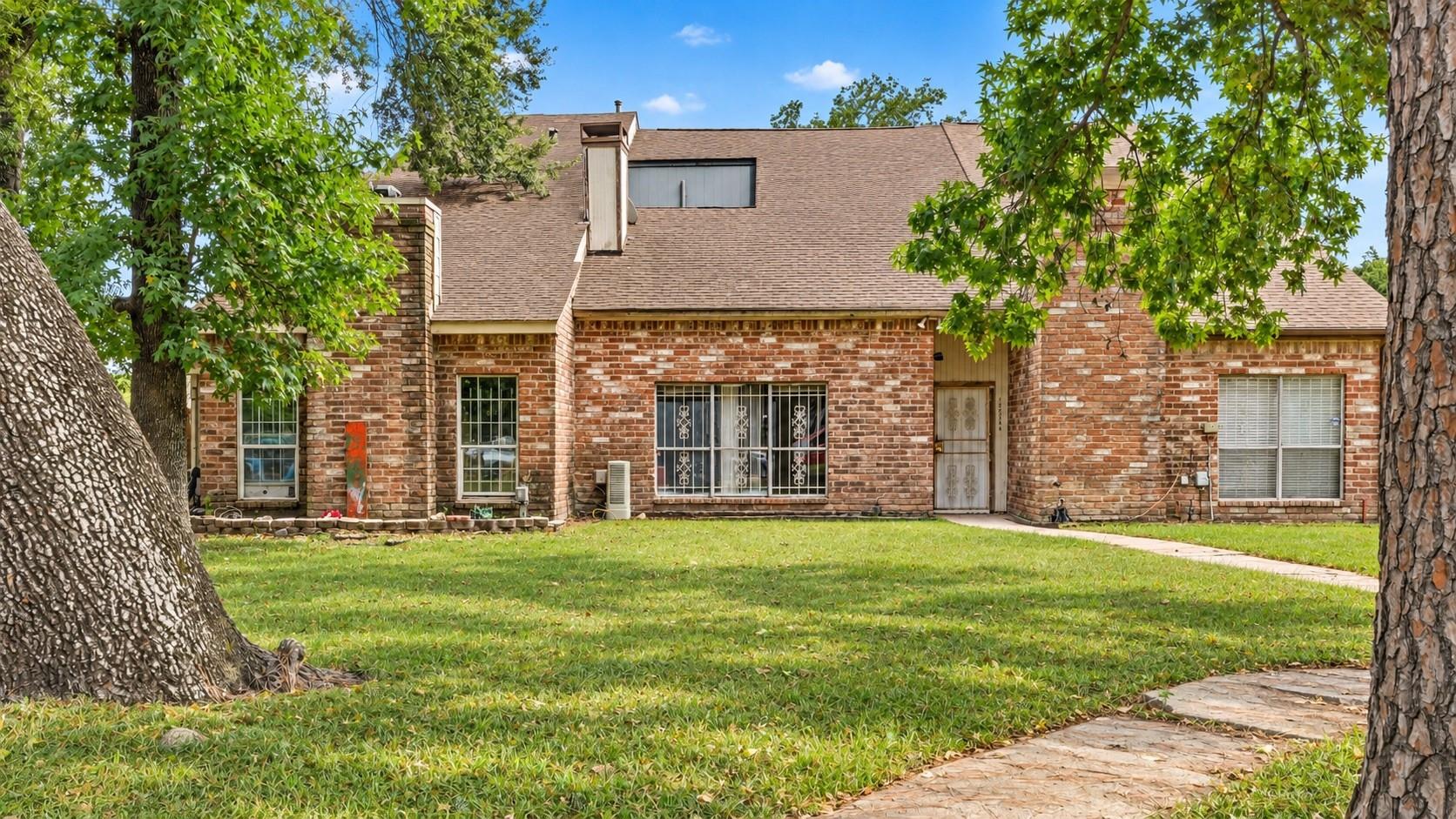12203 Wild Pine Drive # B, Houston Tx 77039 Property Photo 13