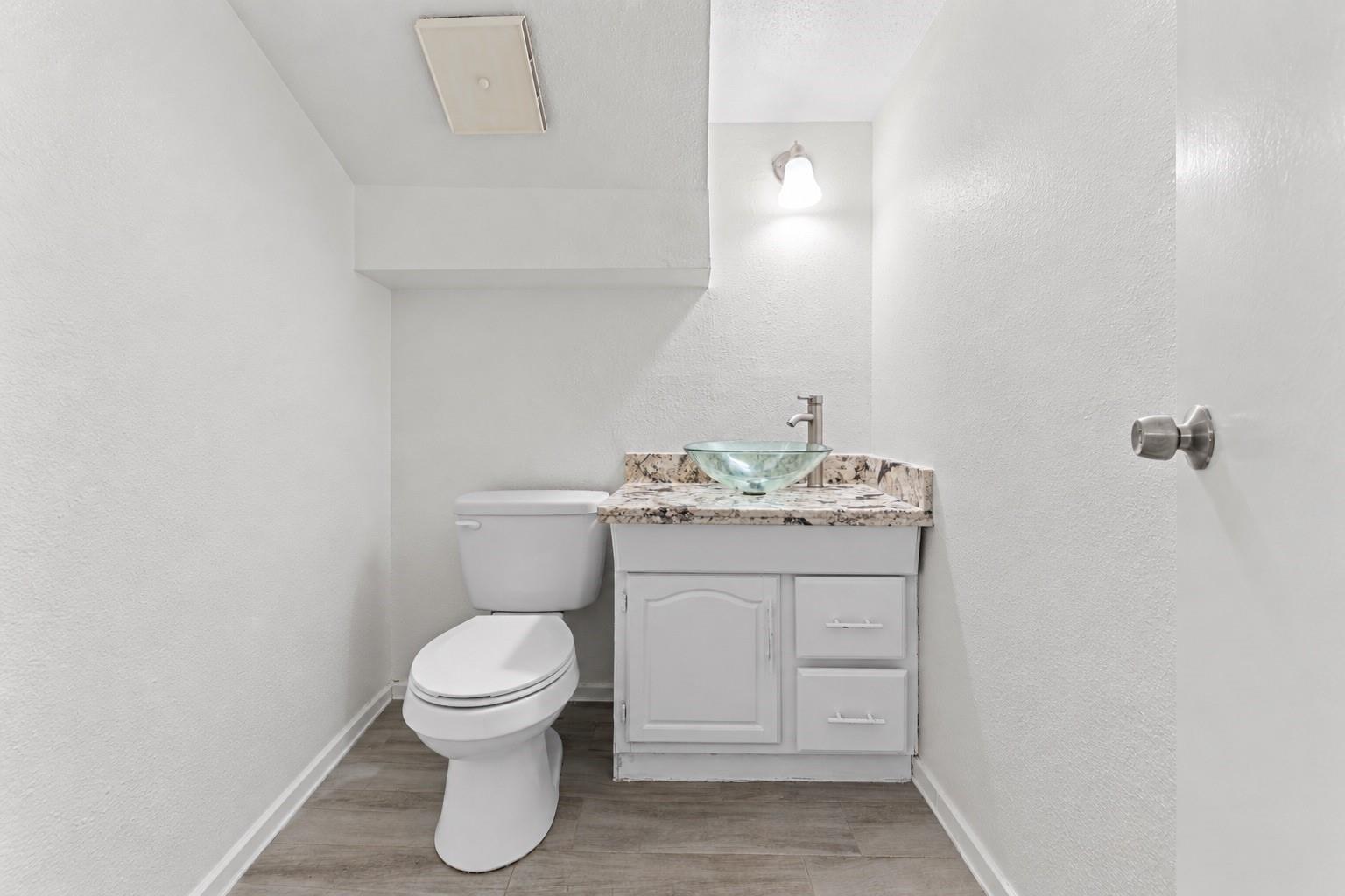 12203 Wild Pine Drive # B, Houston Tx 77039 Property Photo 19