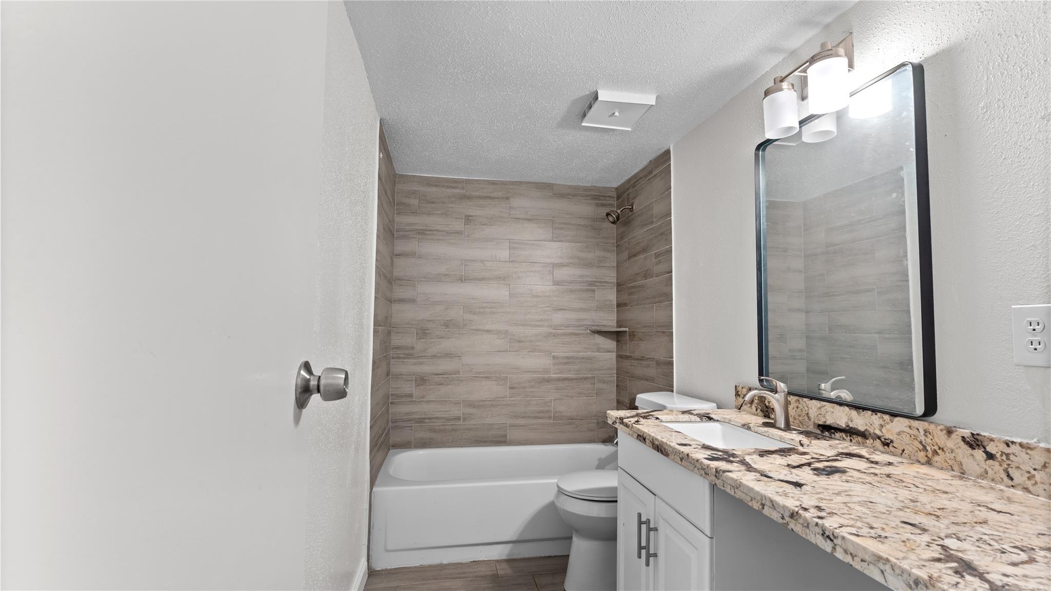 12203 Wild Pine Drive # B, Houston Tx 77039 Property Photo 20