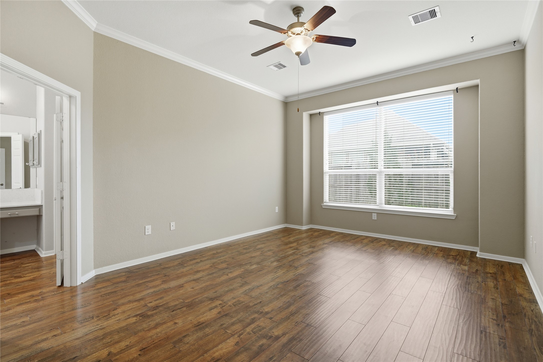 2419 S Venice Drive Property Photo 25