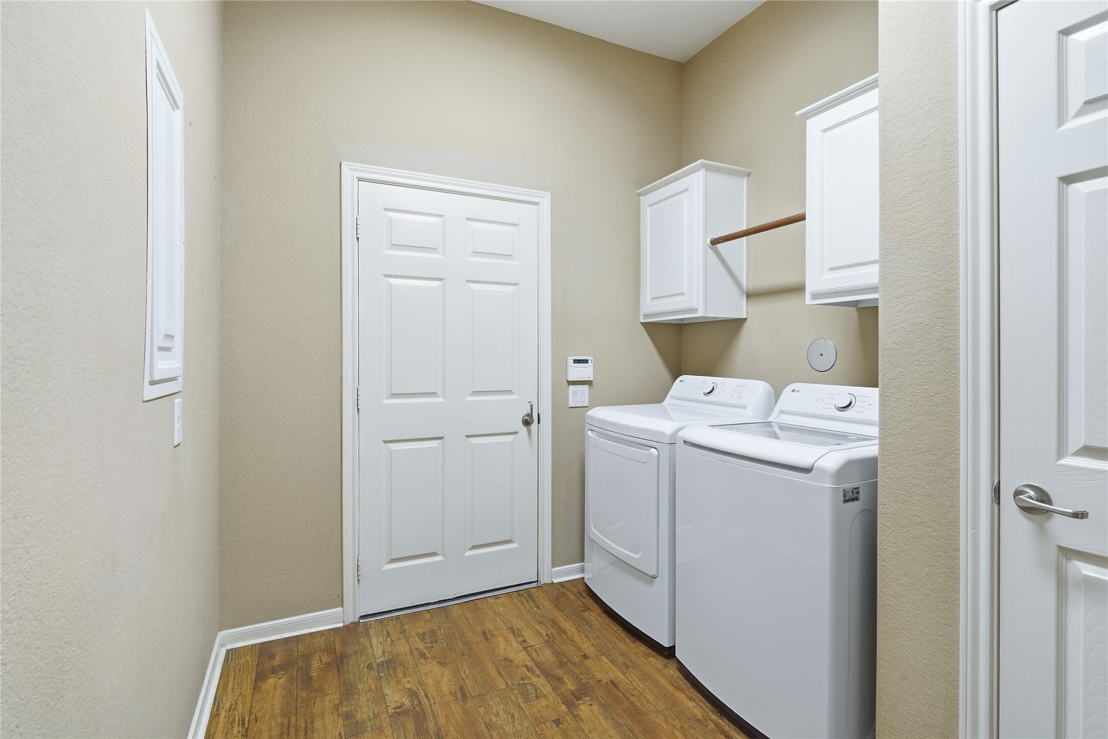 2419 S Venice Drive Property Photo 34