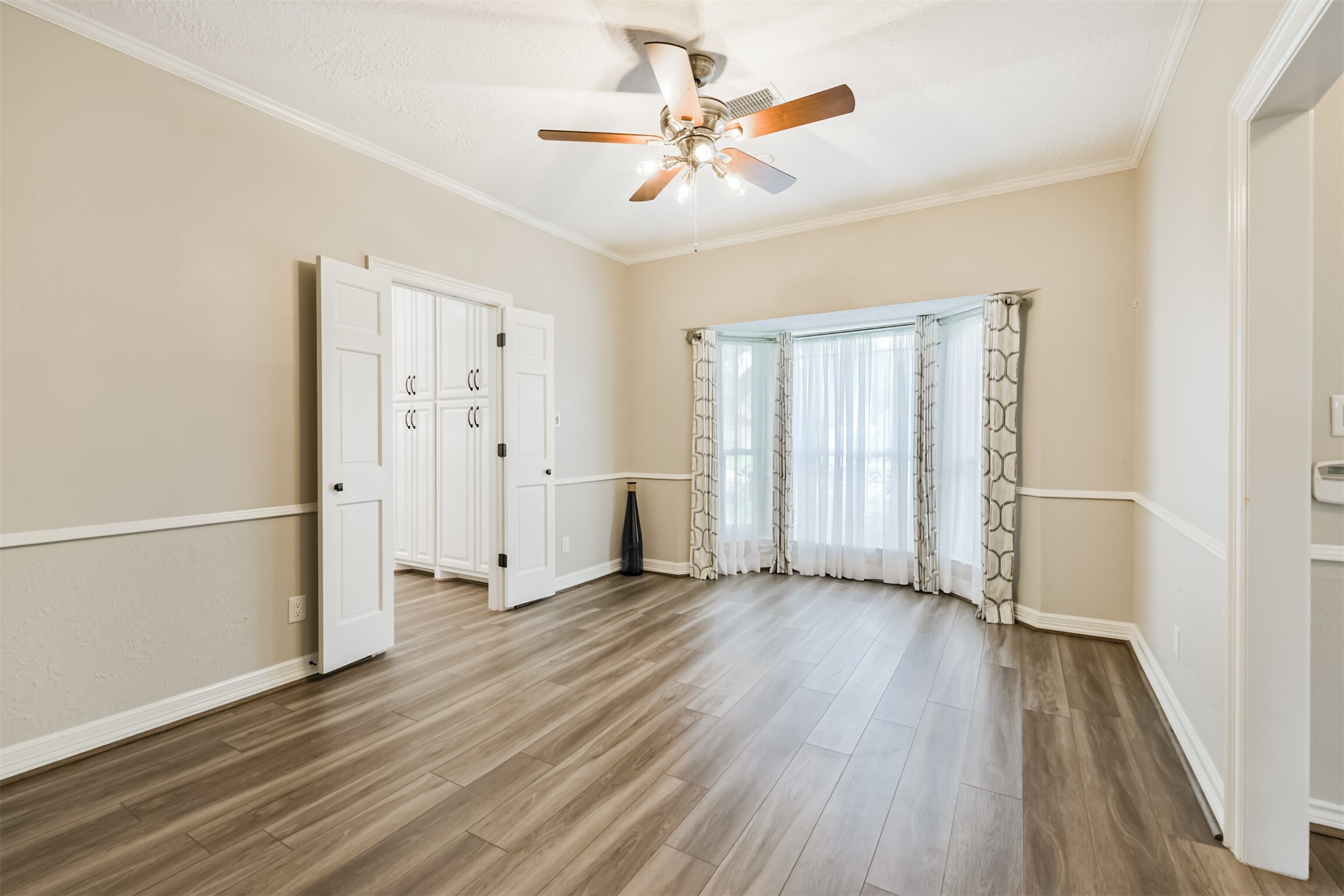 8011 Pine Cup Circle Property Photo 4