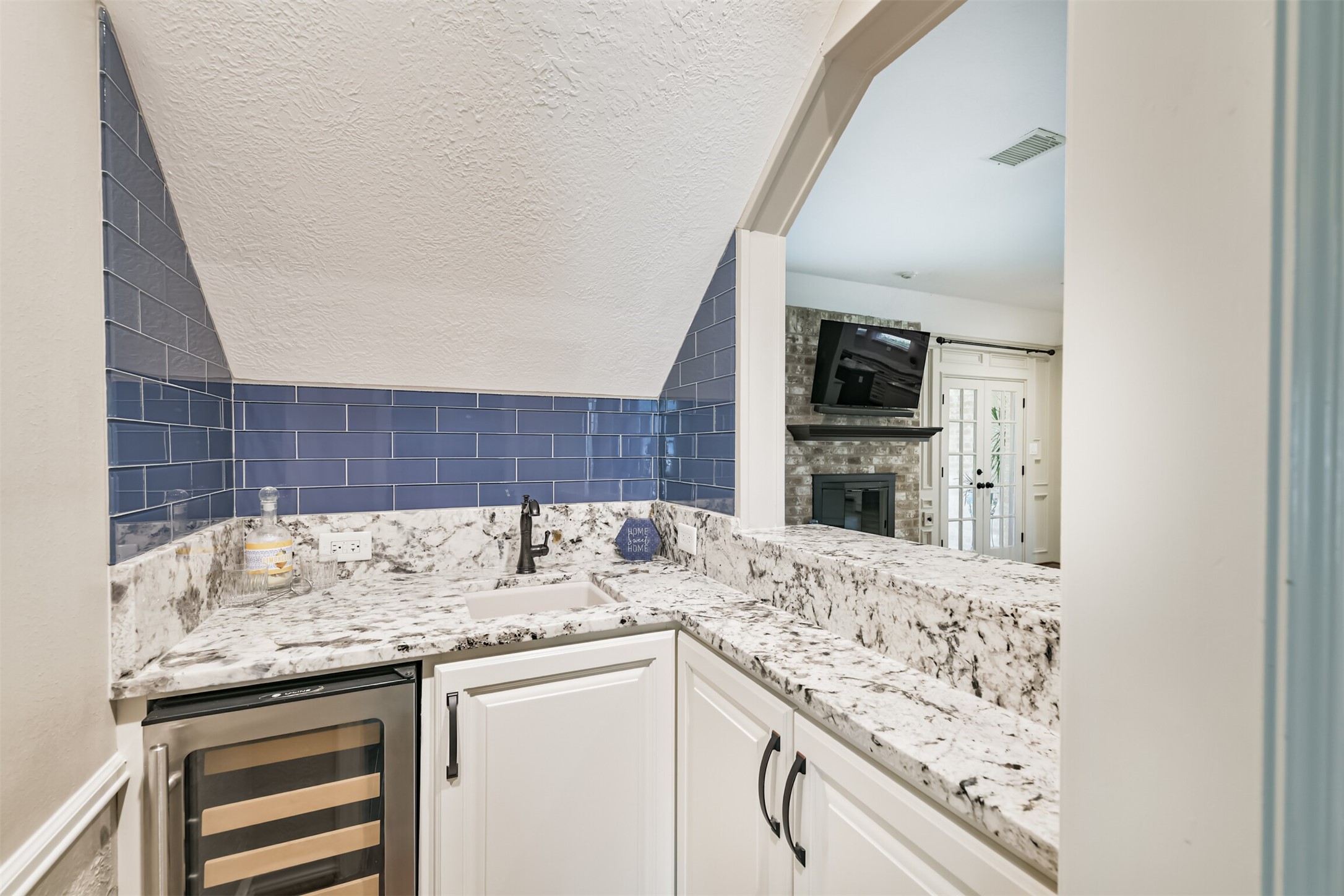 8011 Pine Cup Circle Property Photo 15
