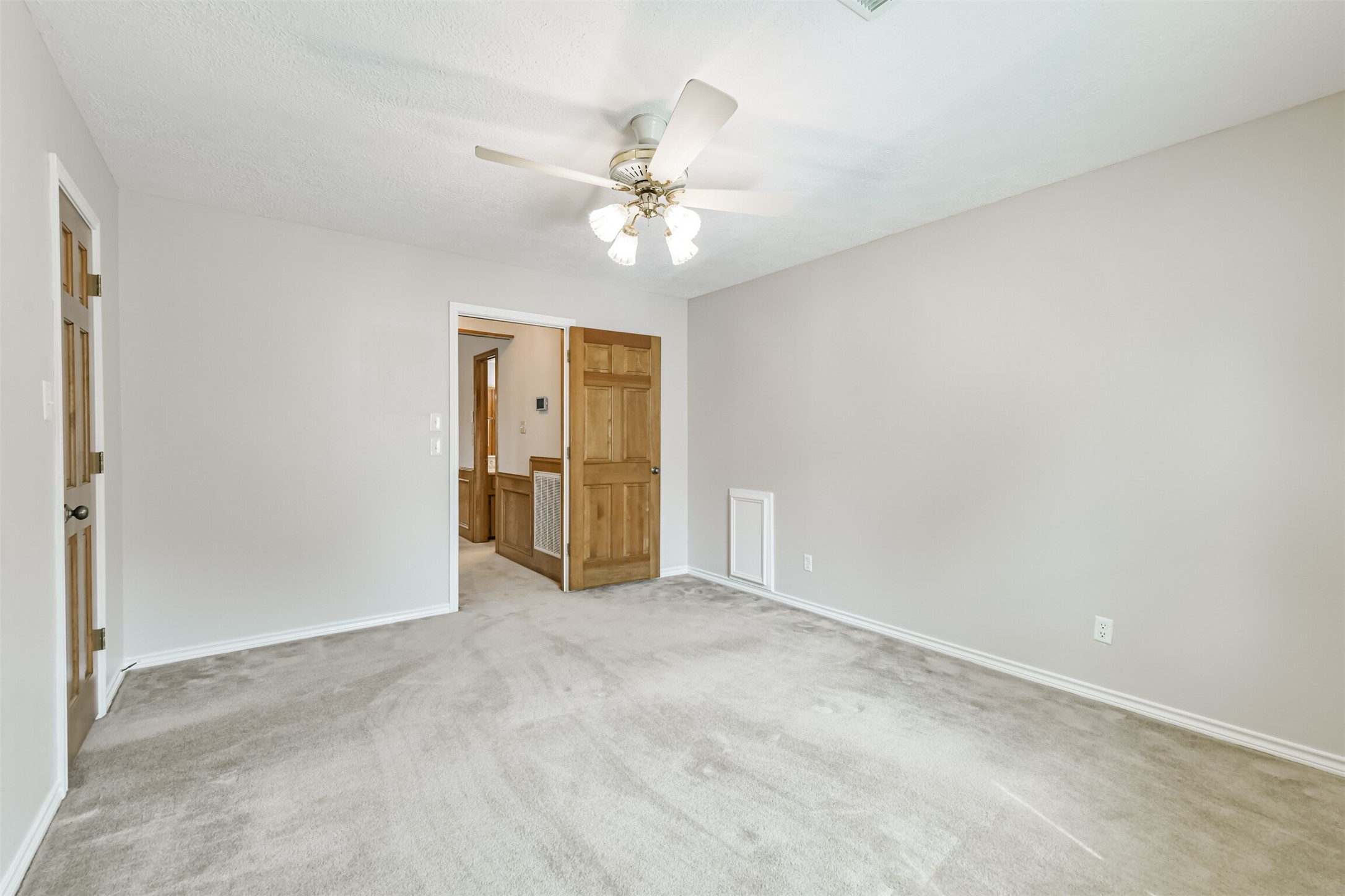 8011 Pine Cup Circle Property Photo 21
