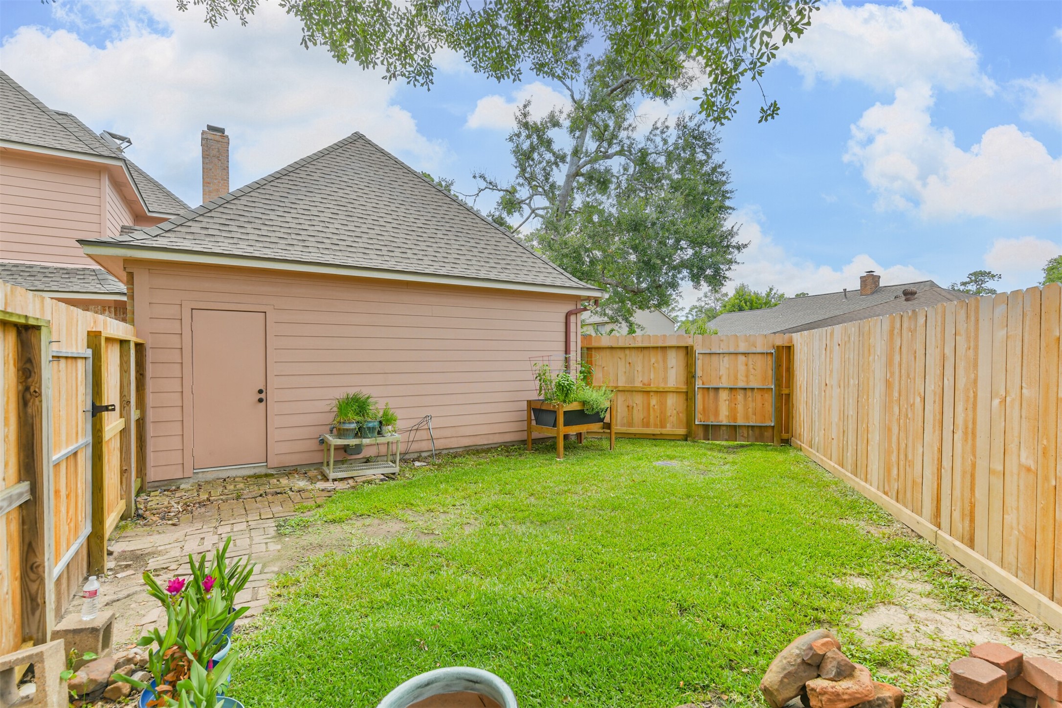 8011 Pine Cup Circle Property Photo 31