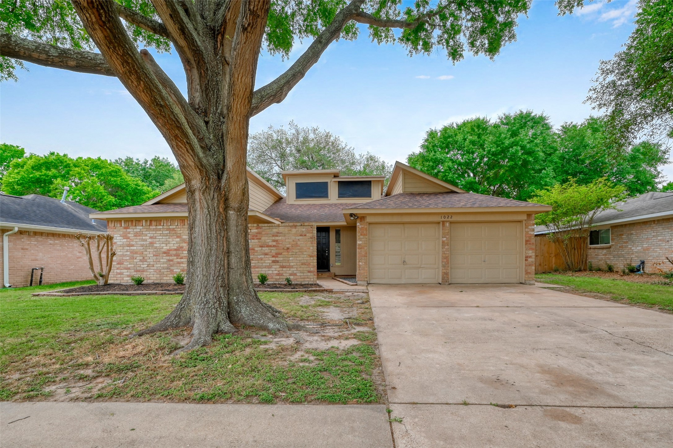 1022 Hidden Canyon Road Property Photo 1