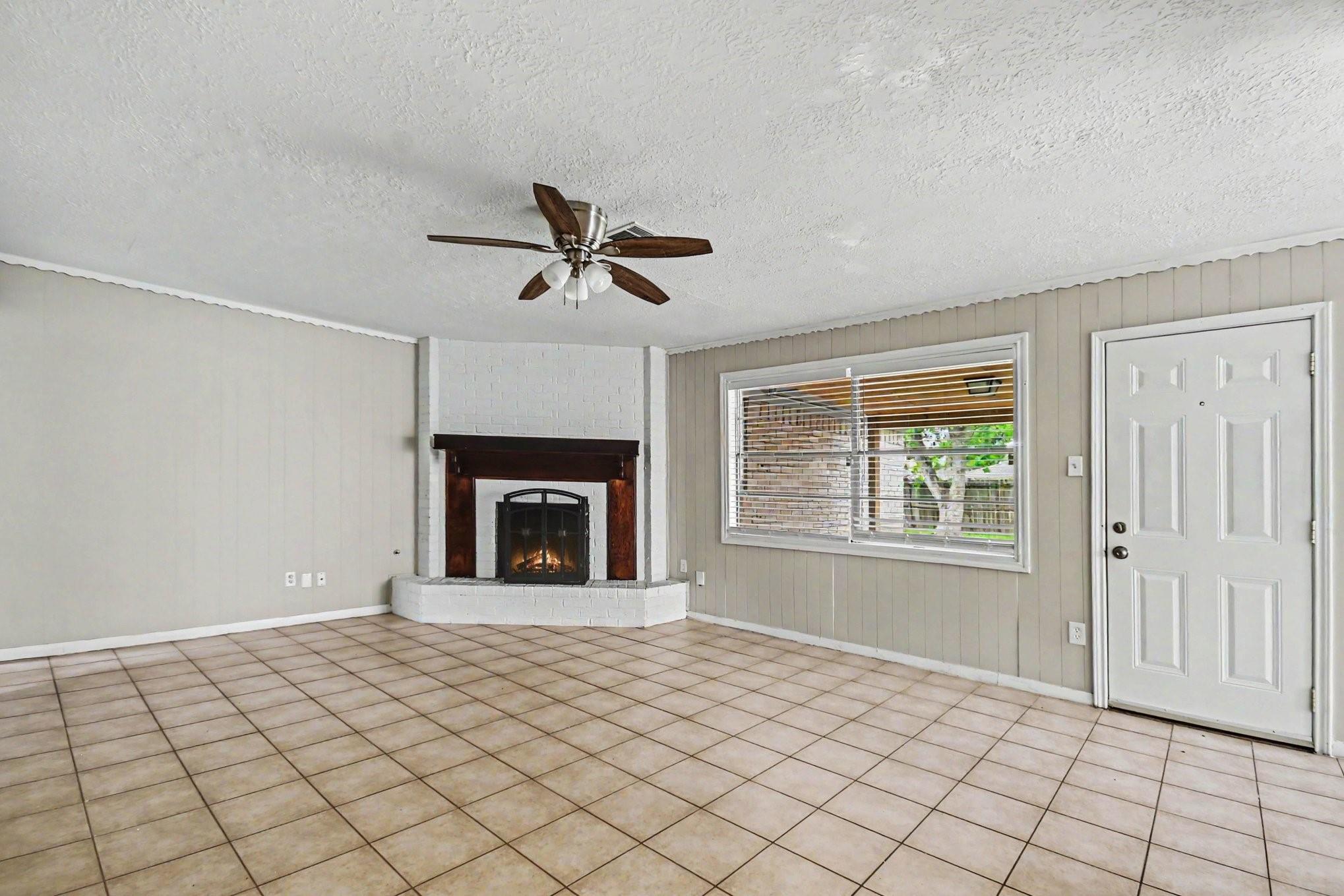 4306 Oneida Street Property Photo 4
