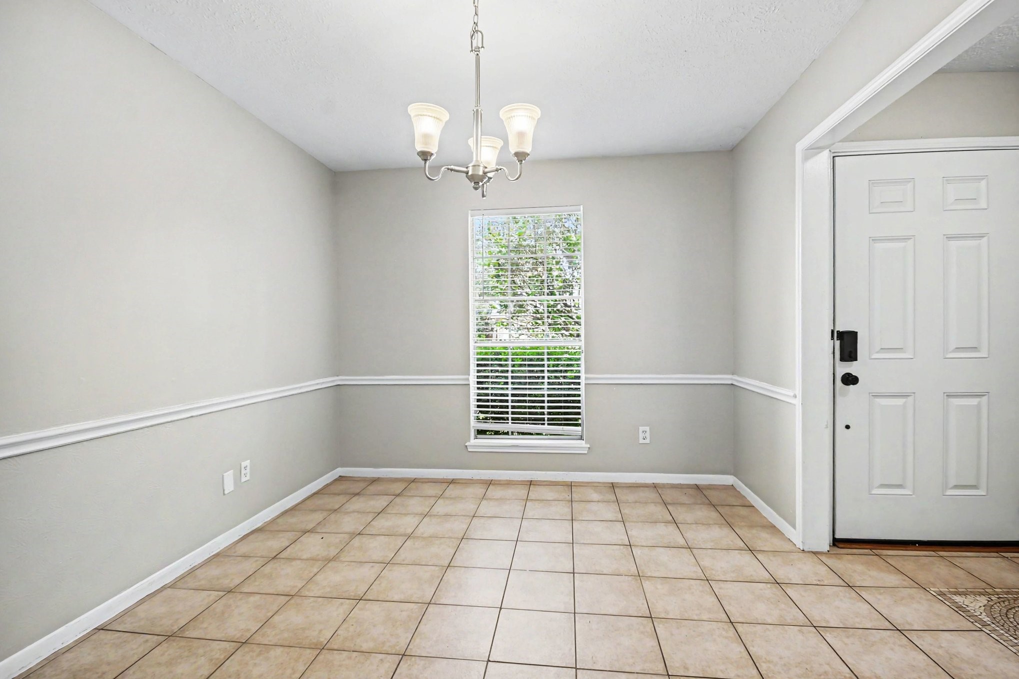 4306 Oneida Street Property Photo 11