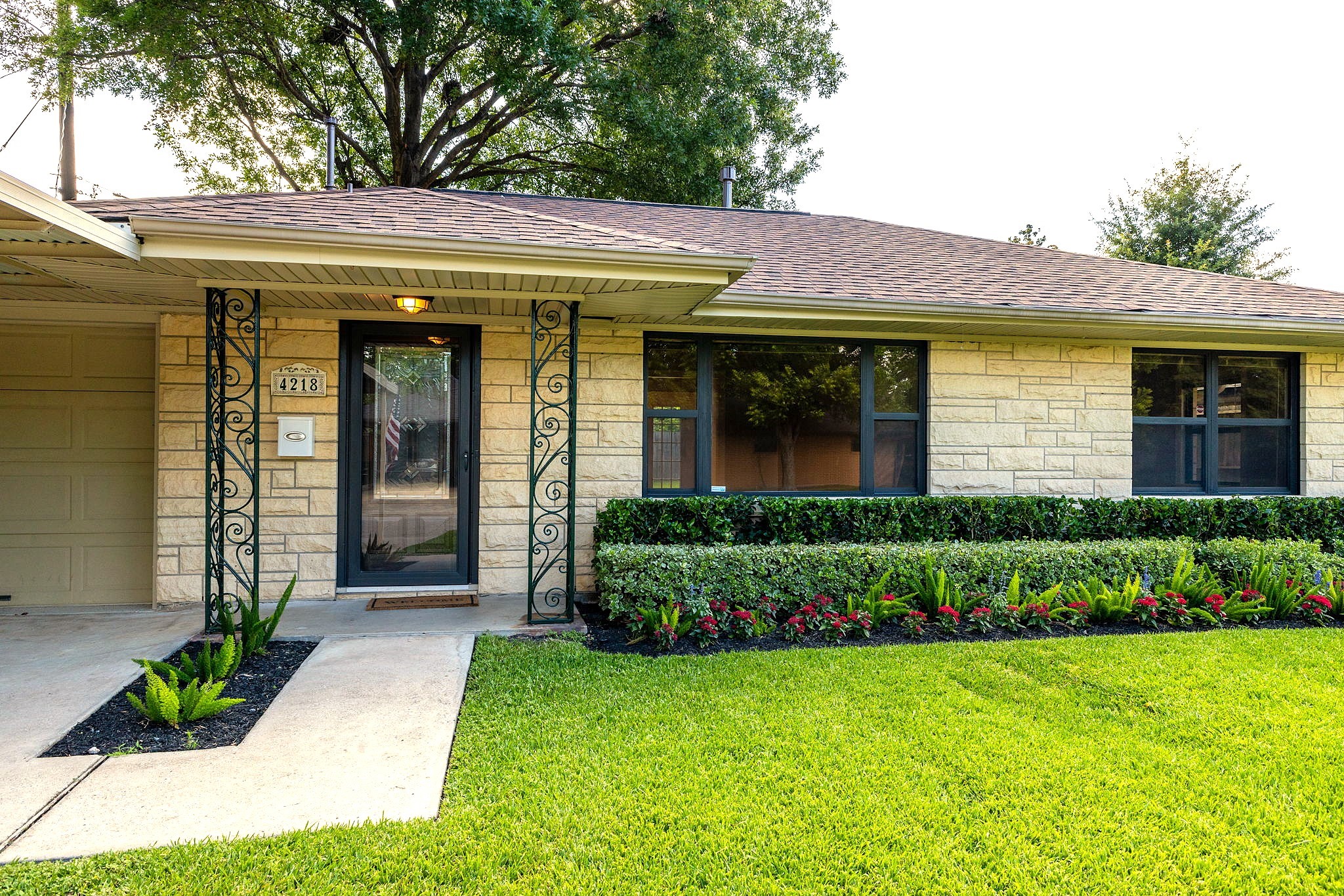 4218 Glebe Road Property Photo 3