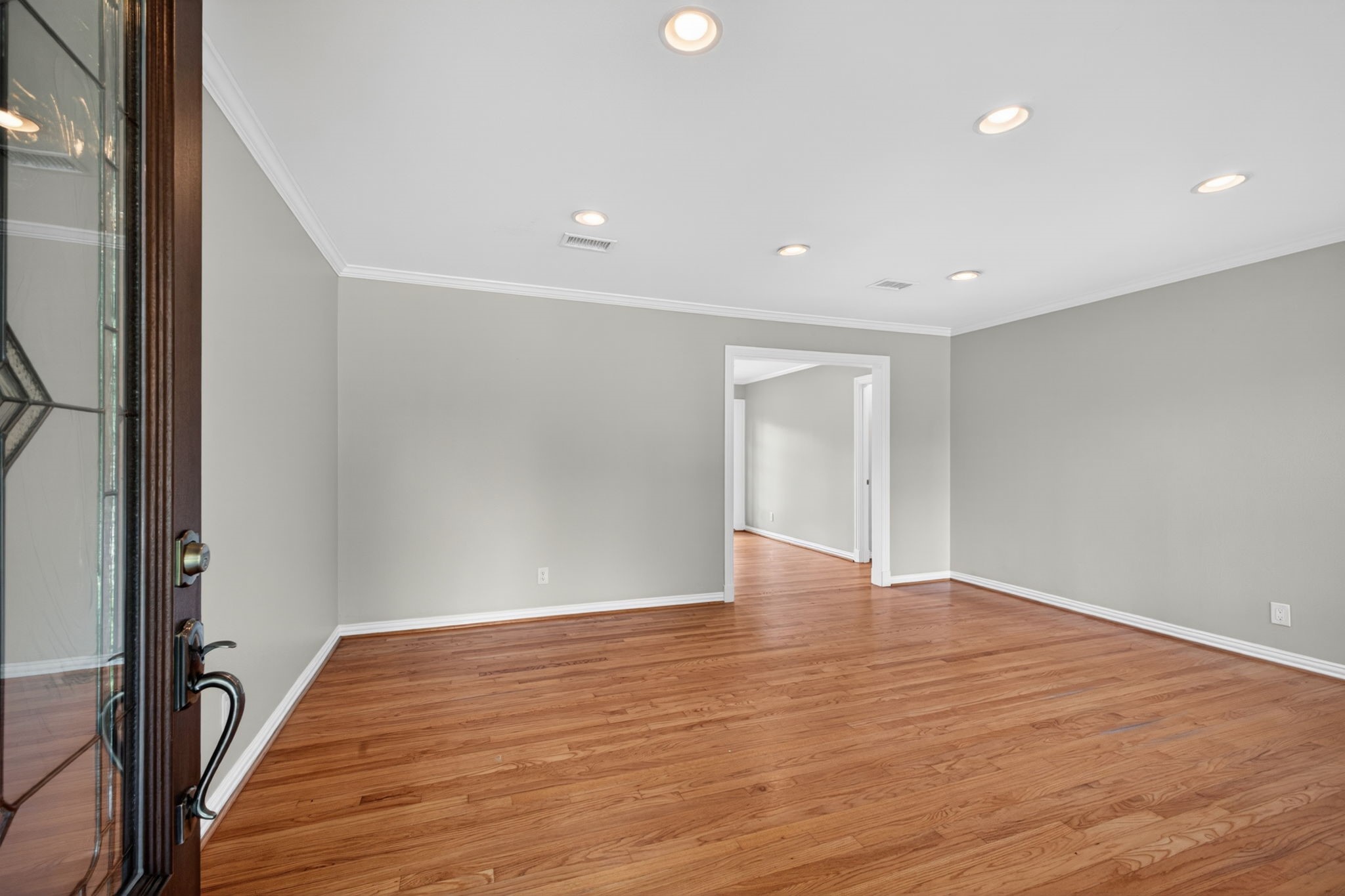4218 Glebe Road Property Photo 4