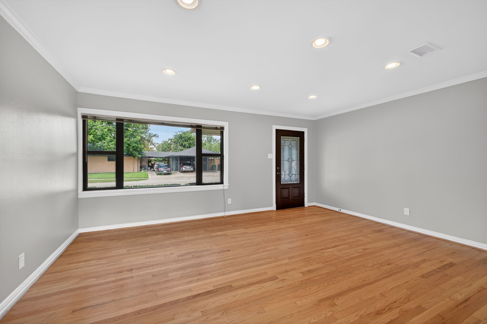 4218 Glebe Road Property Photo 7