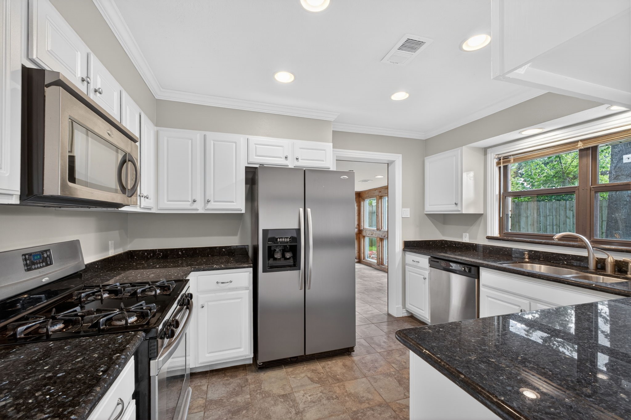 4218 Glebe Road Property Photo 13