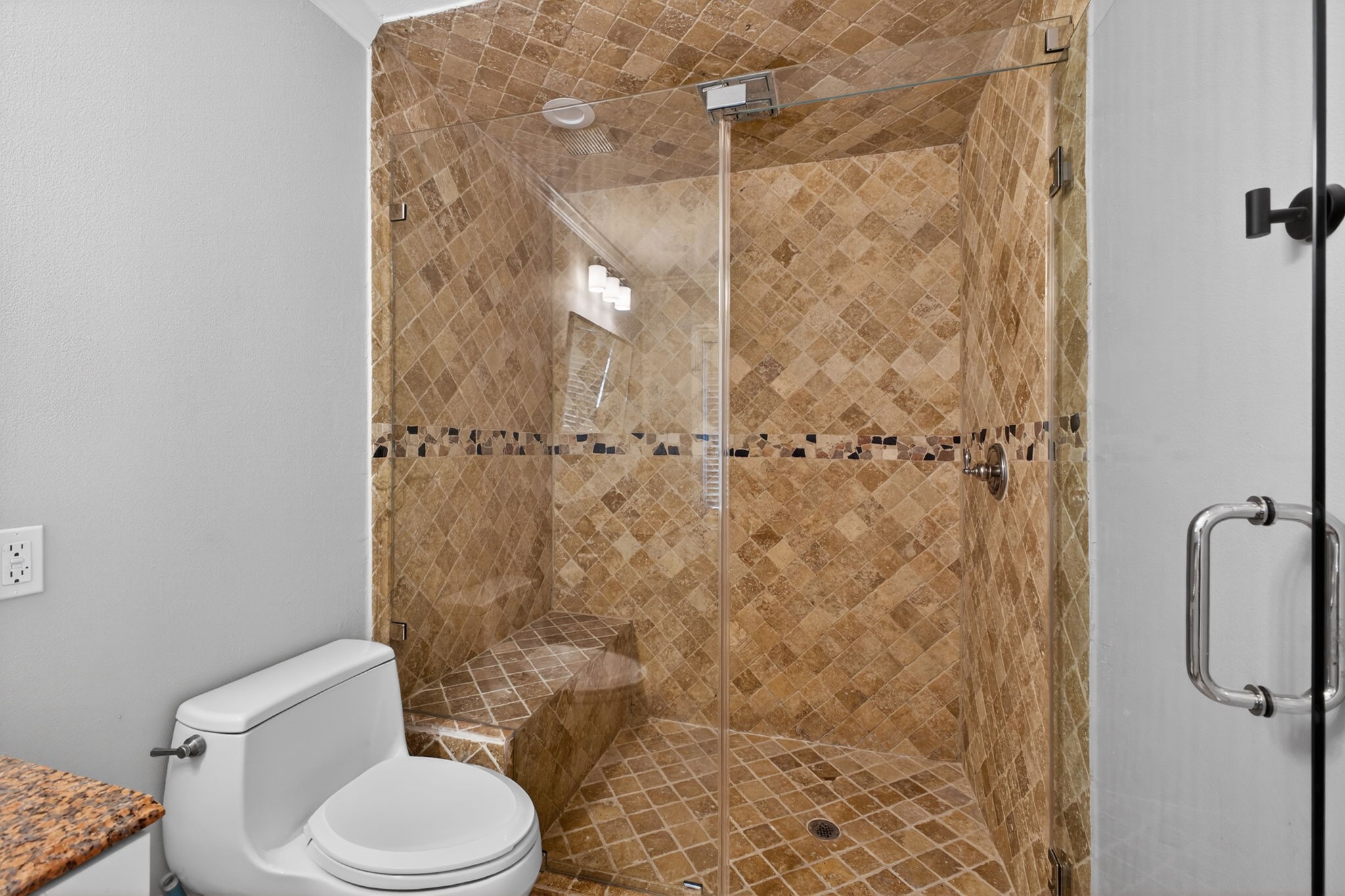 4218 Glebe Road Property Photo 27