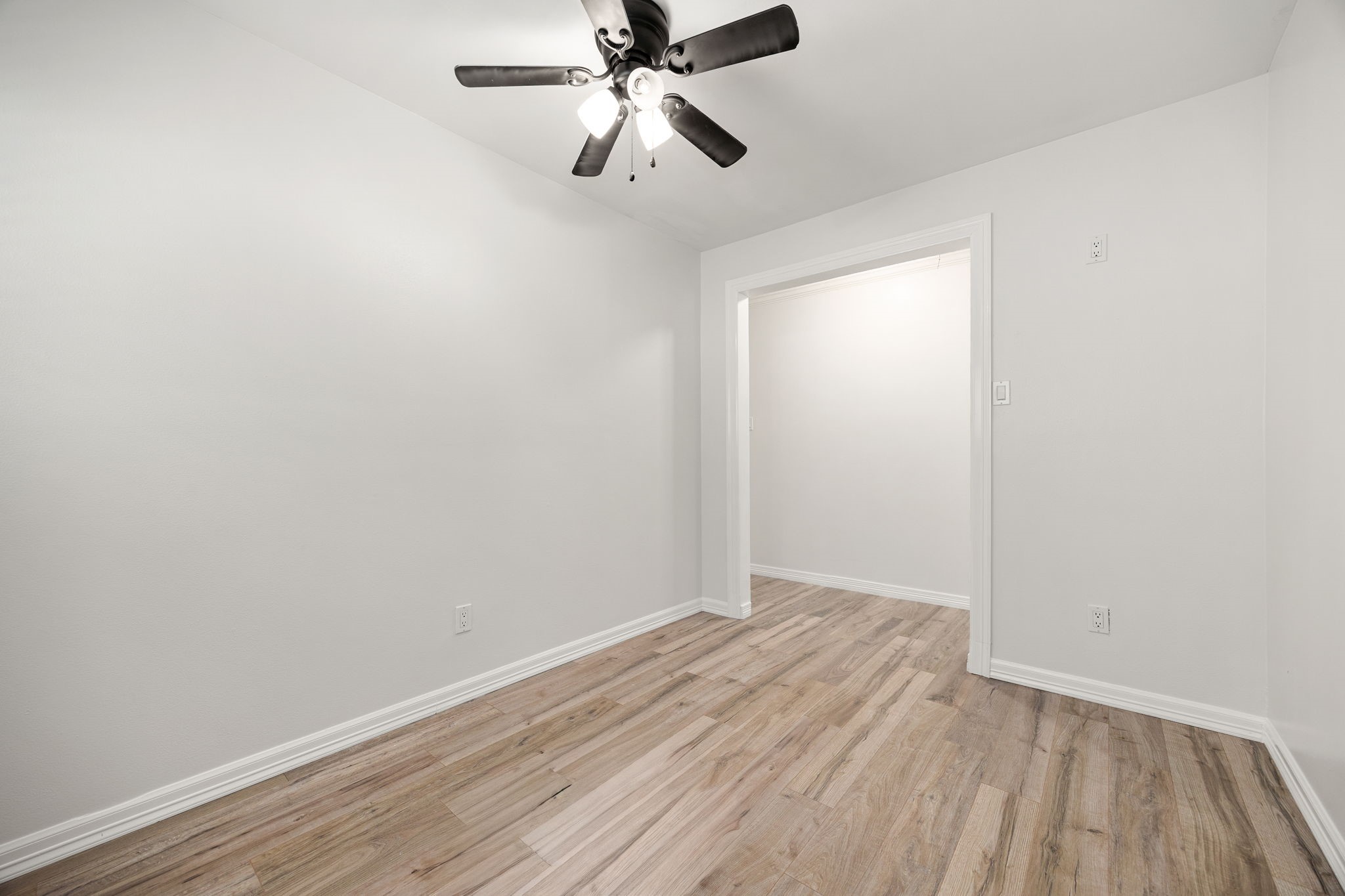 6203 Rutherglenn Drive Property Photo 30