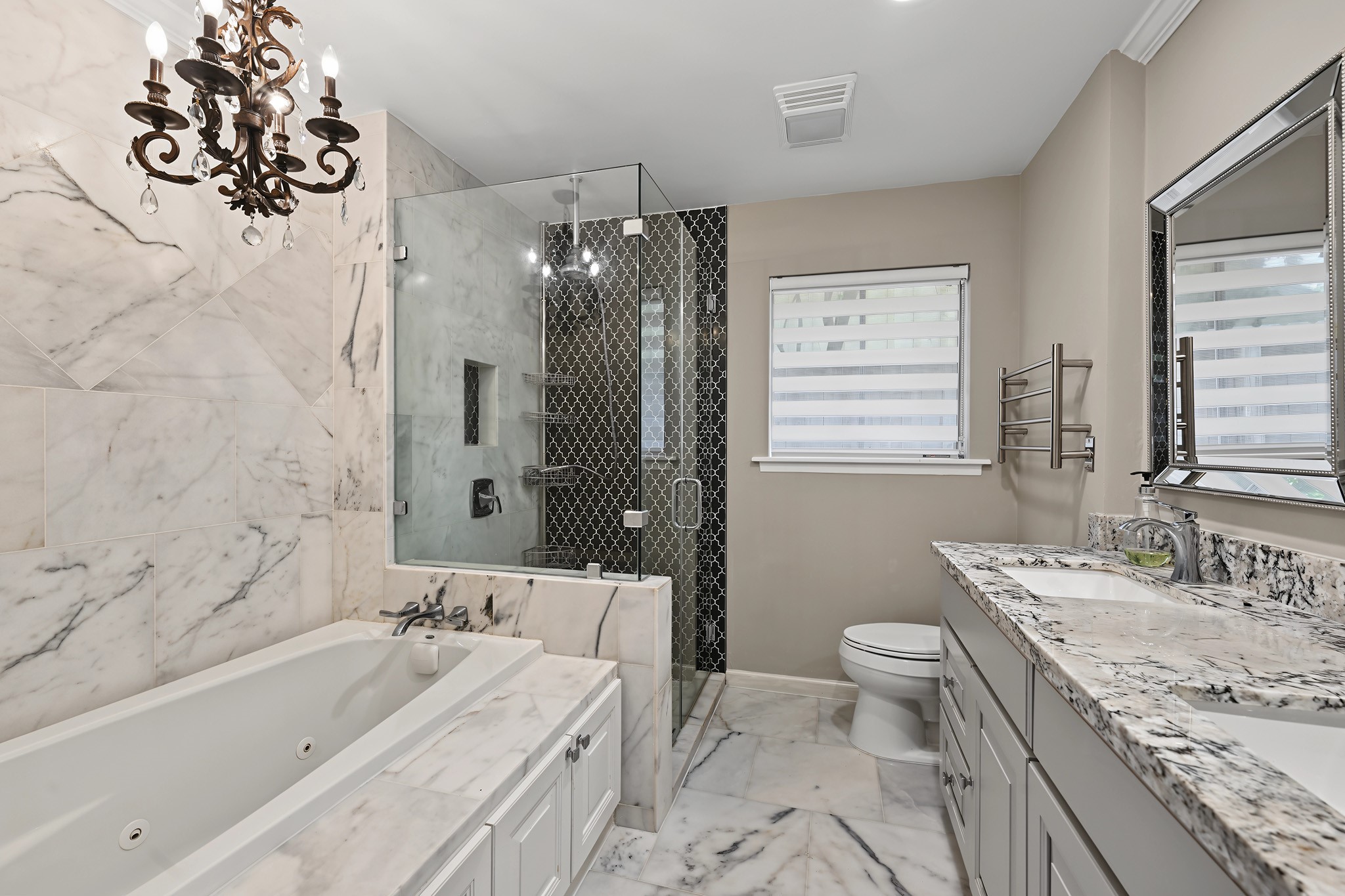 5616 Pine Street Property Photo 11