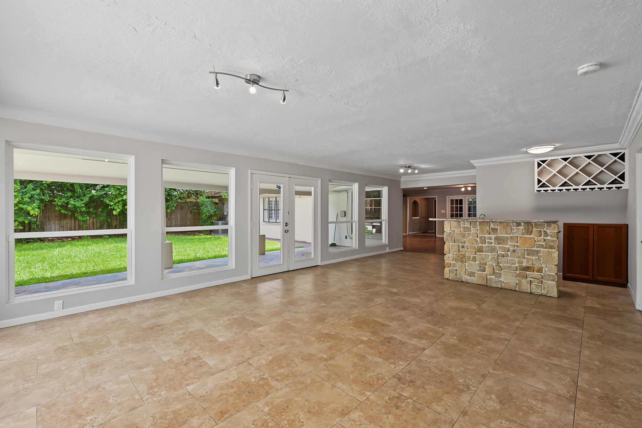 5616 Pine Street Property Photo 19