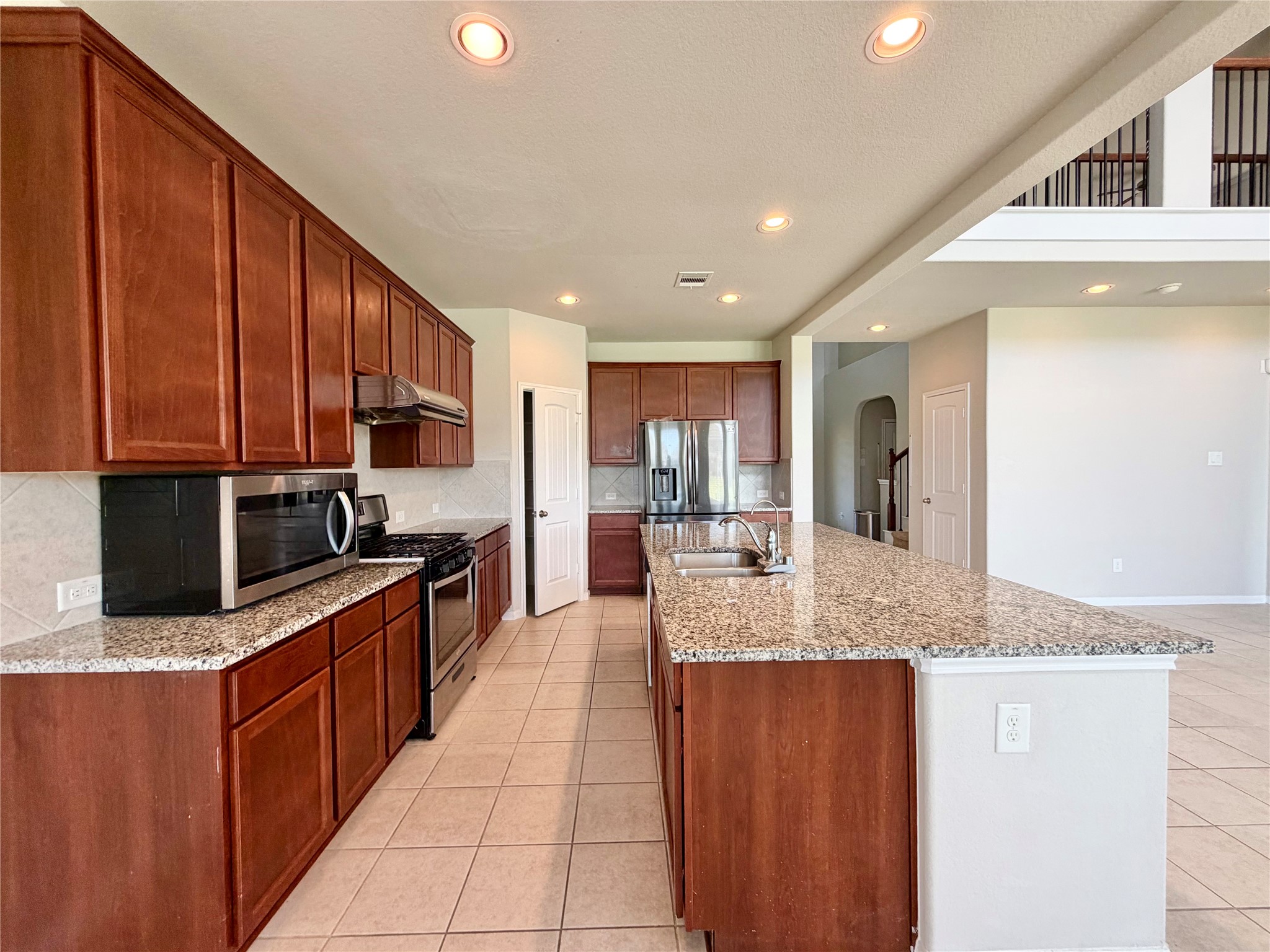 24018 Cannon Anello Court Property Photo 10