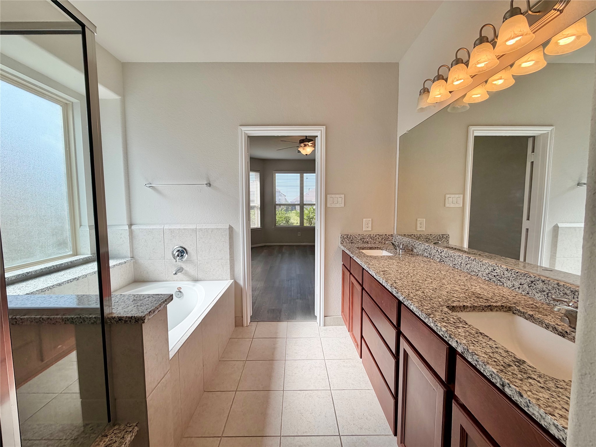 24018 Cannon Anello Court Property Photo 15