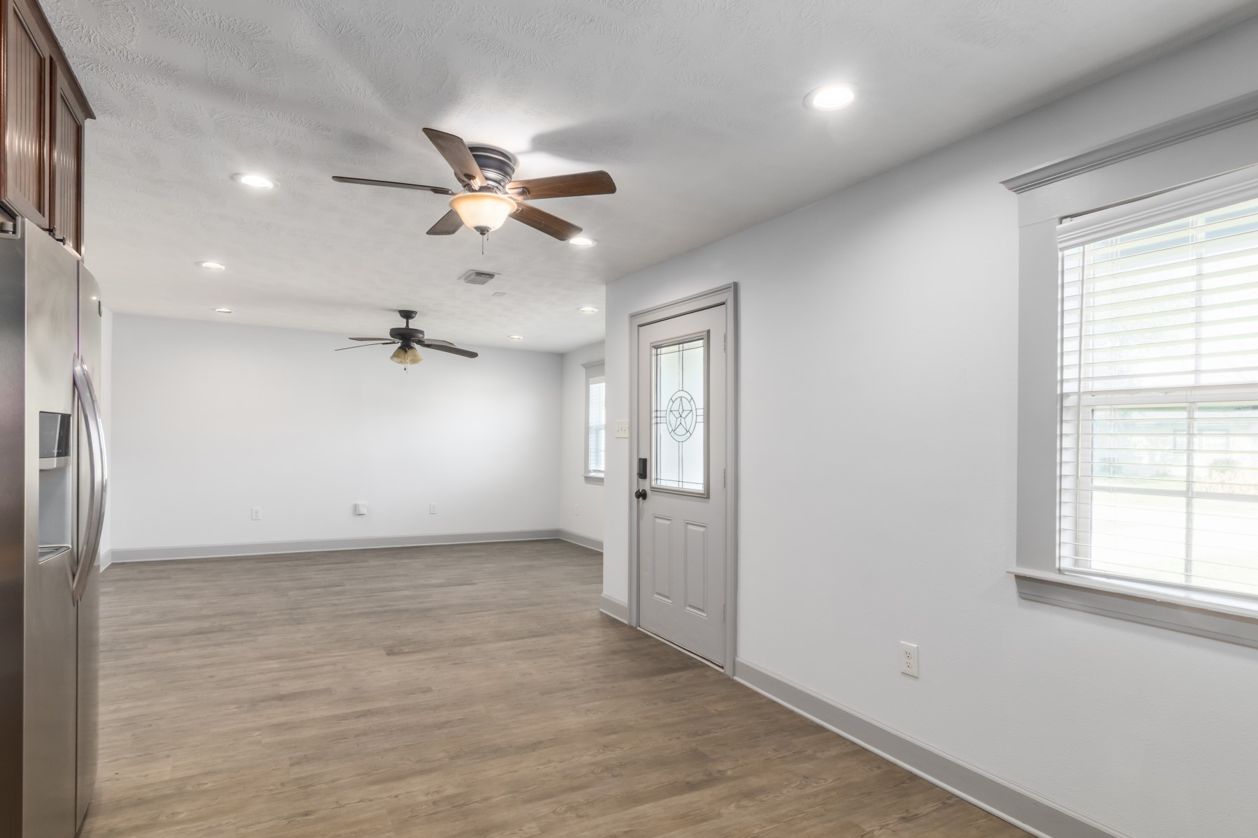 2206 Hillshire Drive Property Photo 11
