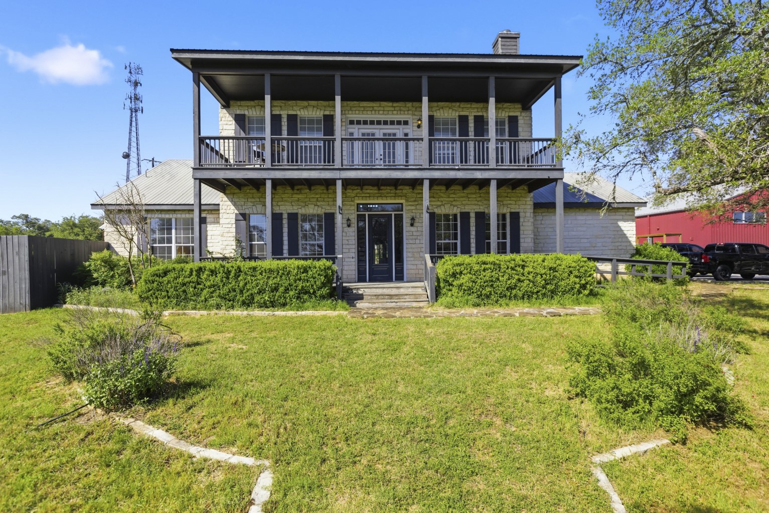 19510 Hamilton Pool Road Property Photo 1