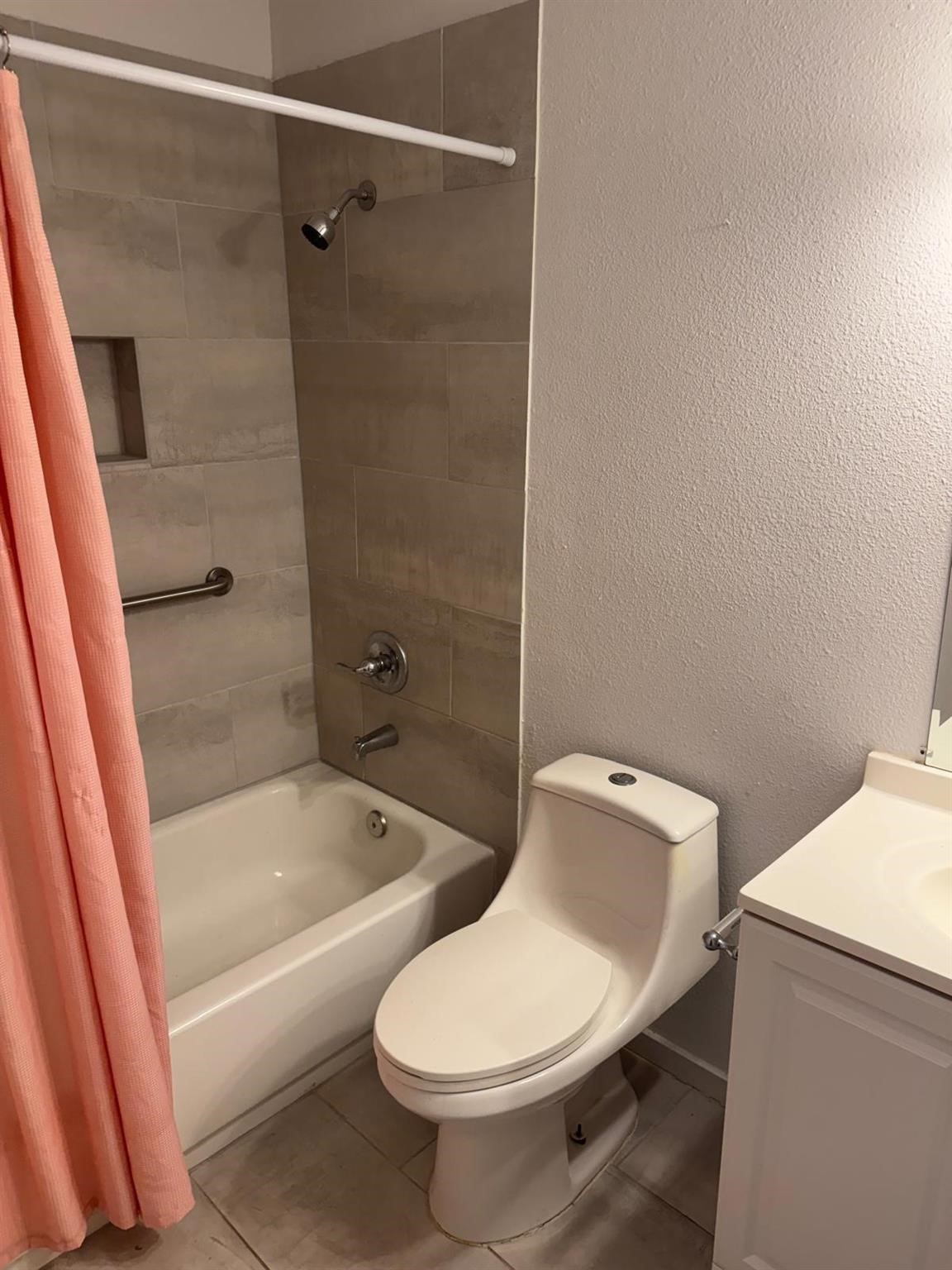 10603 S Wilcrest Drive 35 Property Photo 6