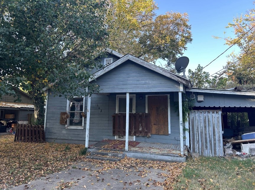1426 S Austin Street Property Photo 1
