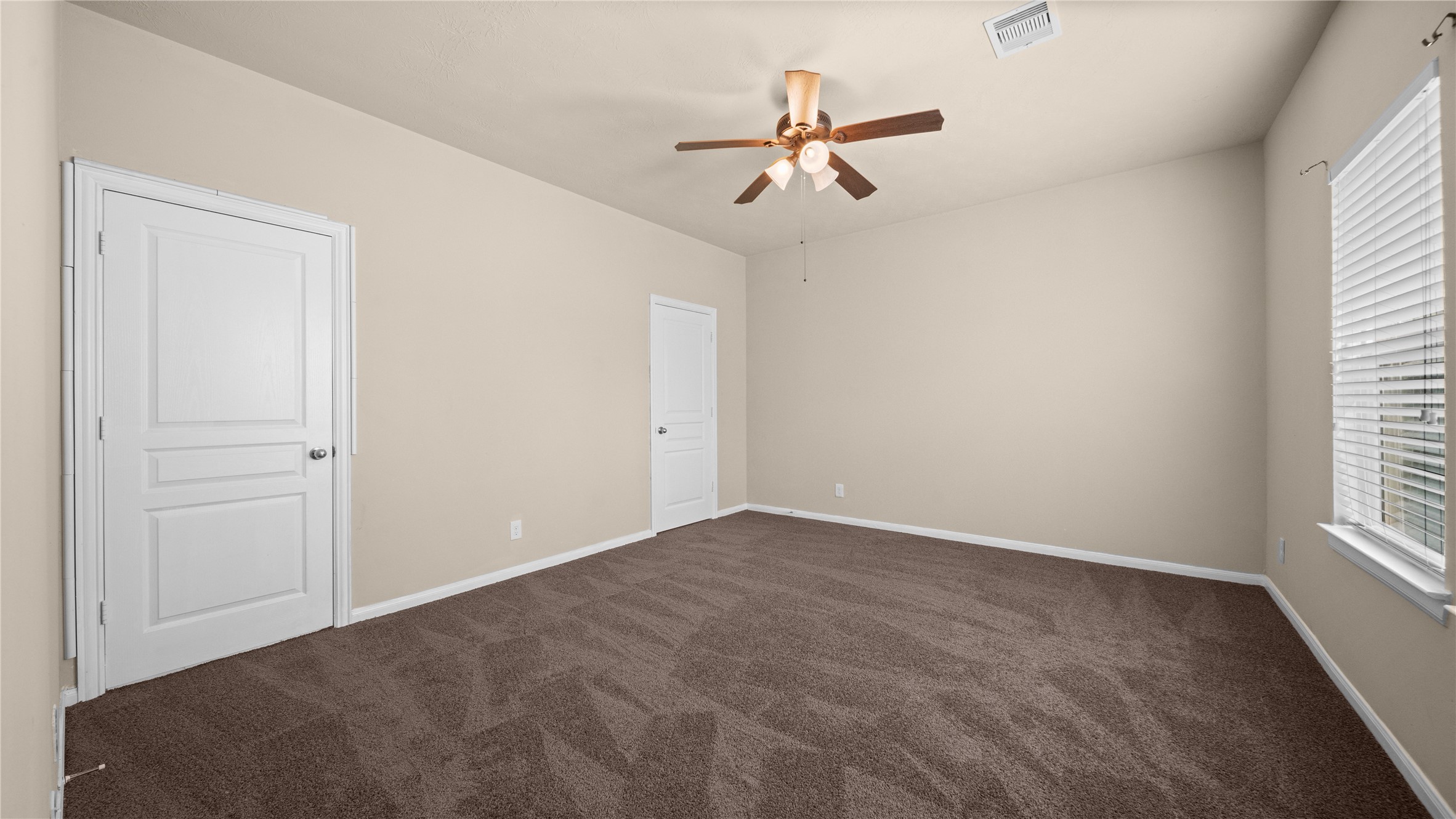 2237 Onyx Court Property Photo 9