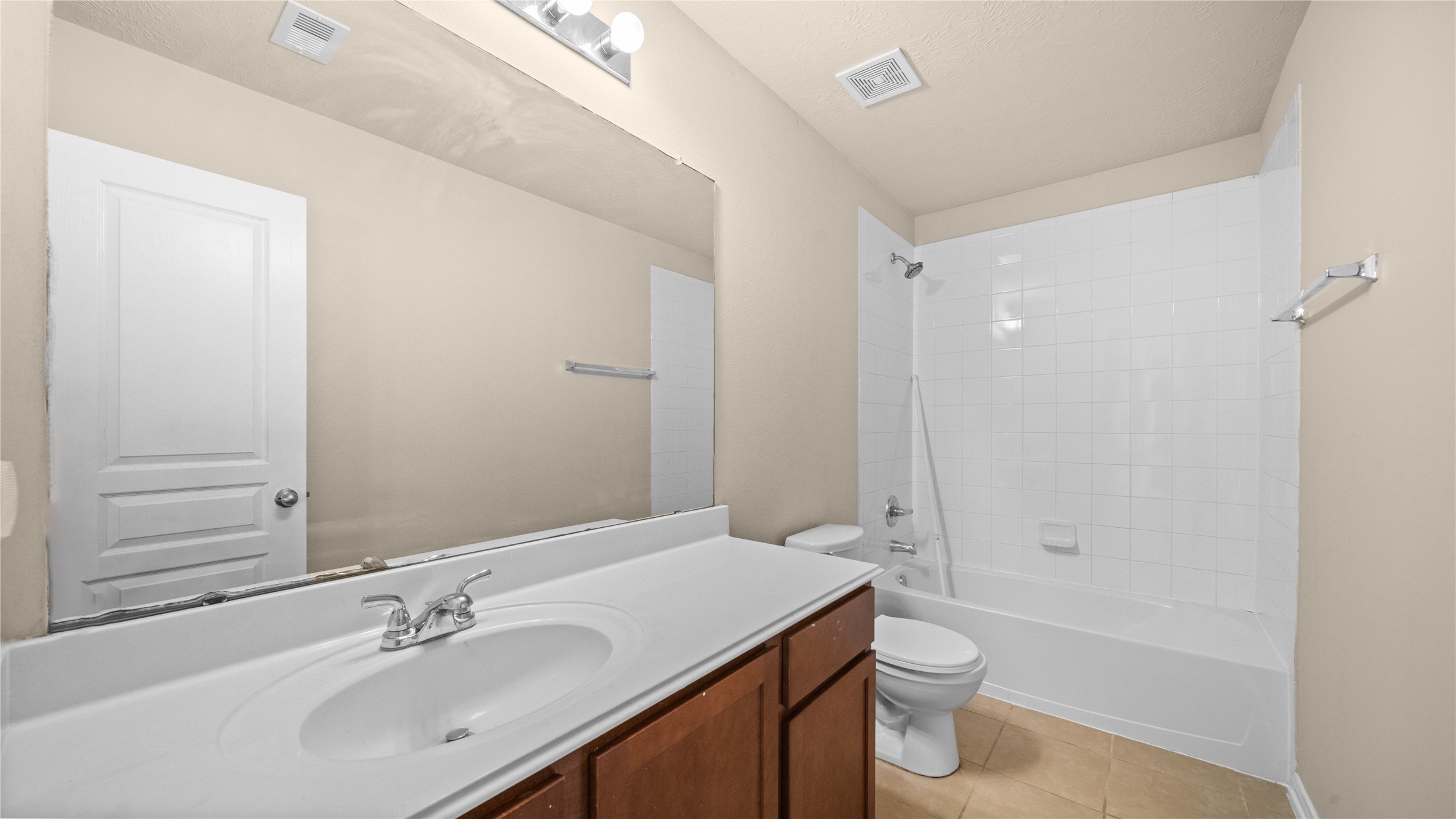 2237 Onyx Court Property Photo 15