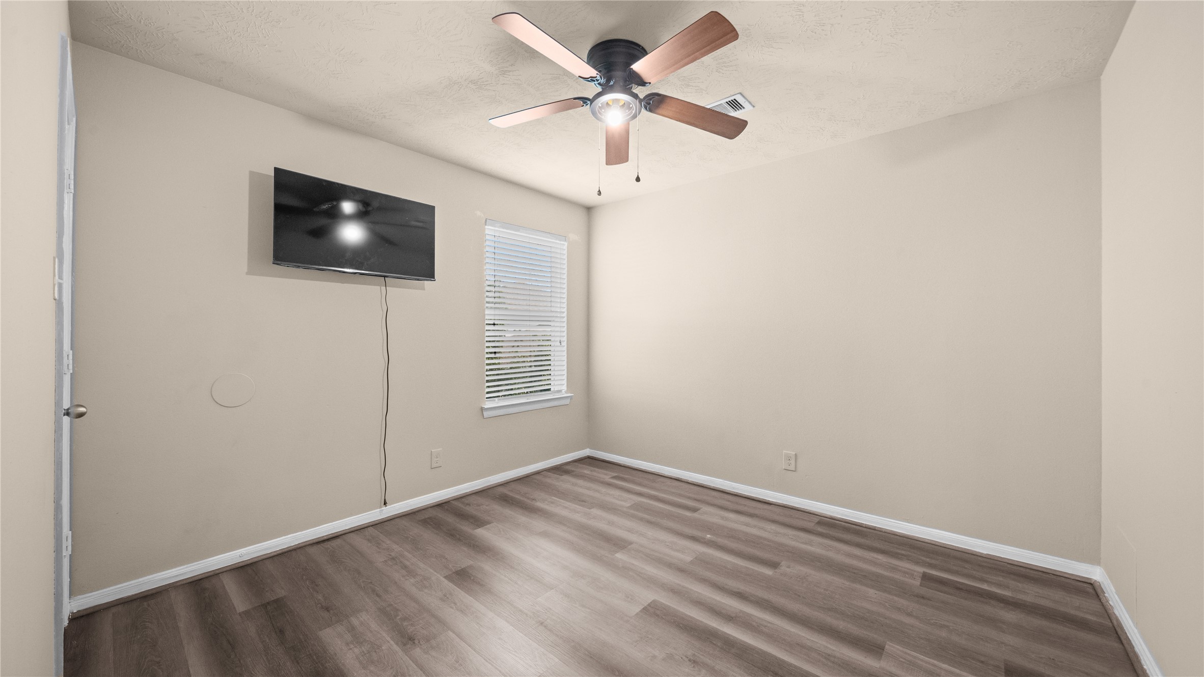 2237 Onyx Court Property Photo 17