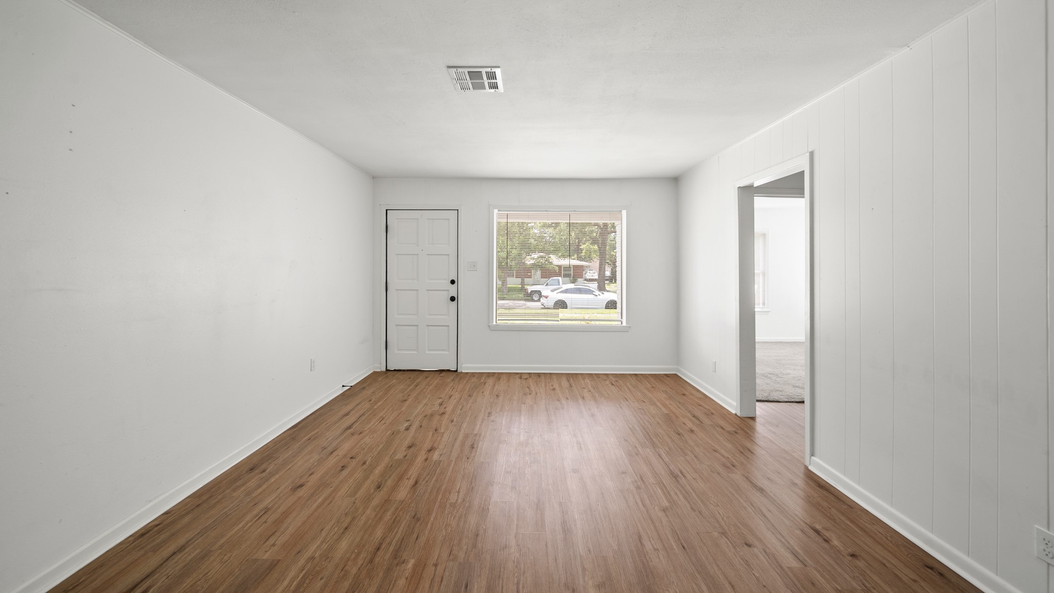 8327 Bonner Drive Property Photo 11