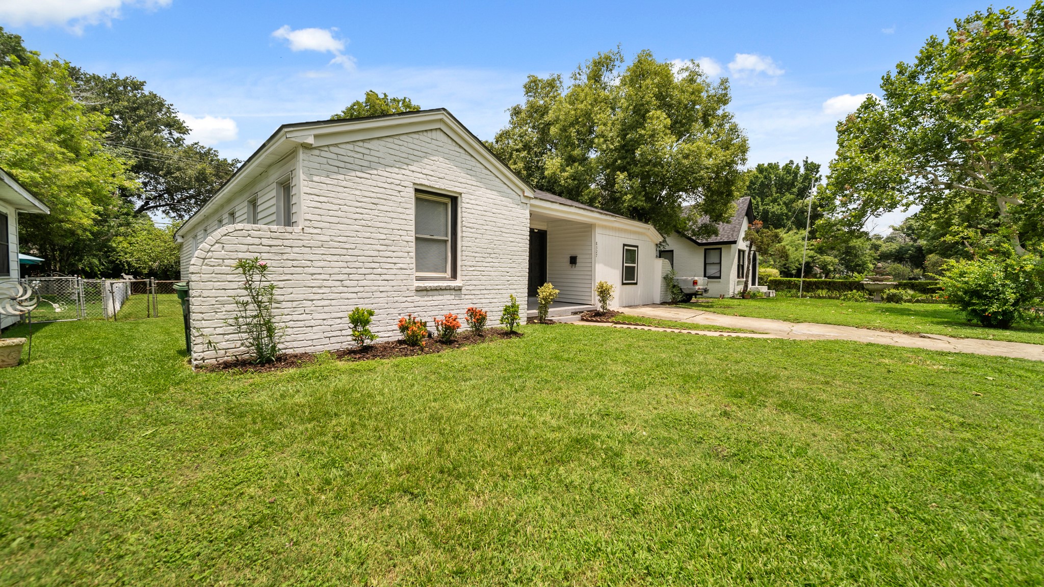 8327 Bonner Drive Property Photo 13