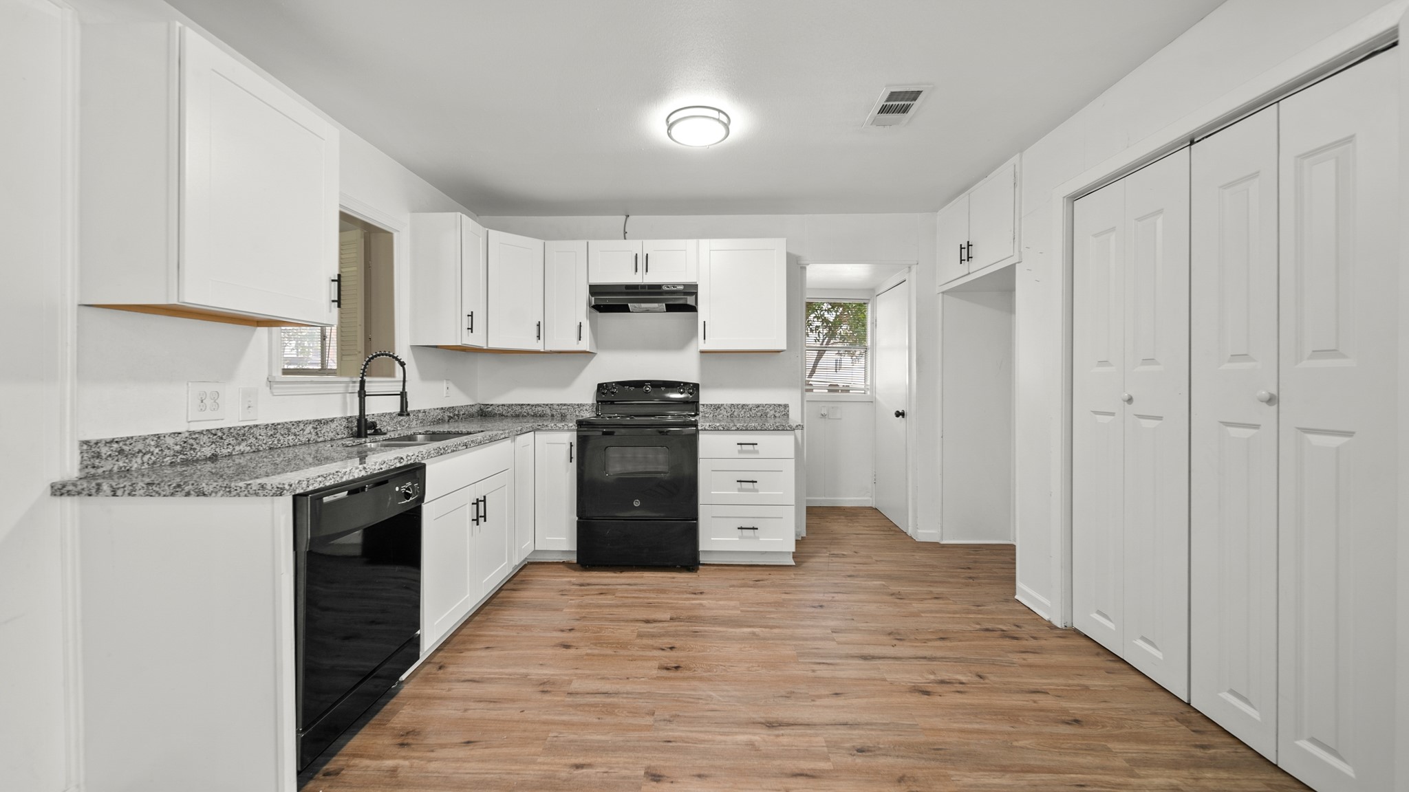8327 Bonner Drive Property Photo 15