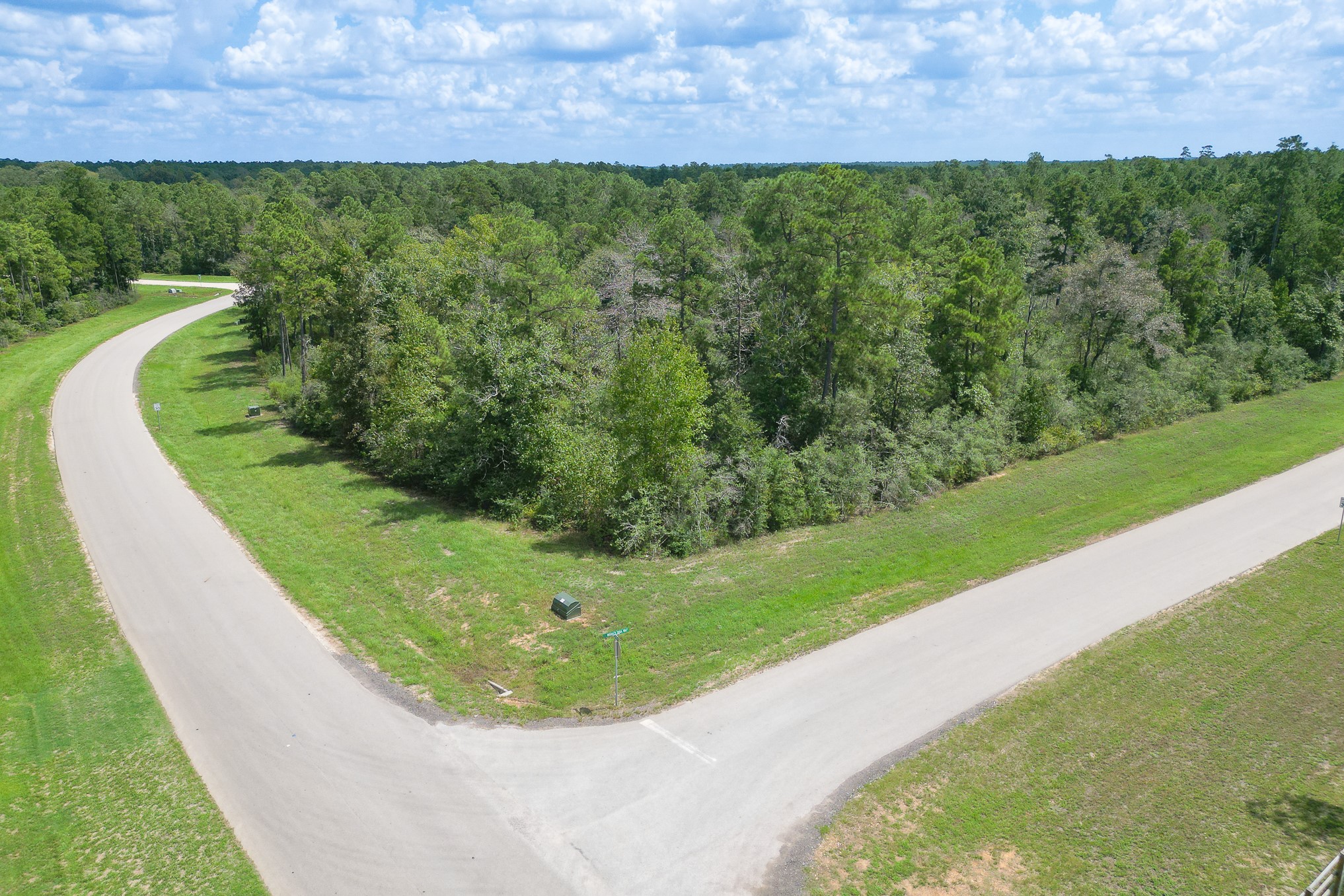 10692 Ruger Road Property Photo 5