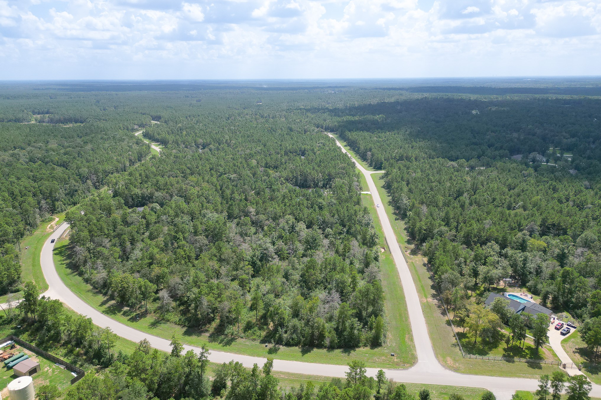 10692 Ruger Road Property Photo 8