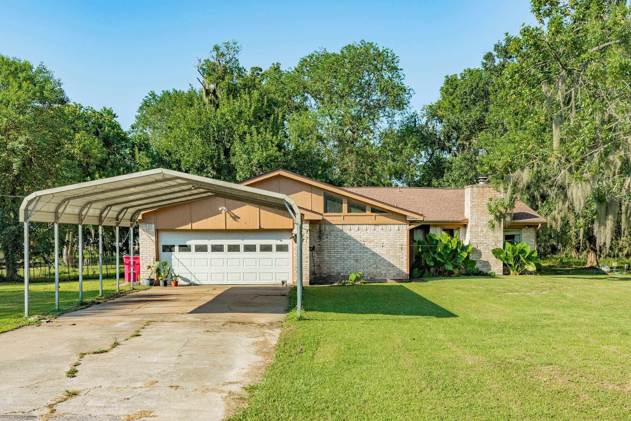 133 Tweedy Lane 878 Property Photo 1
