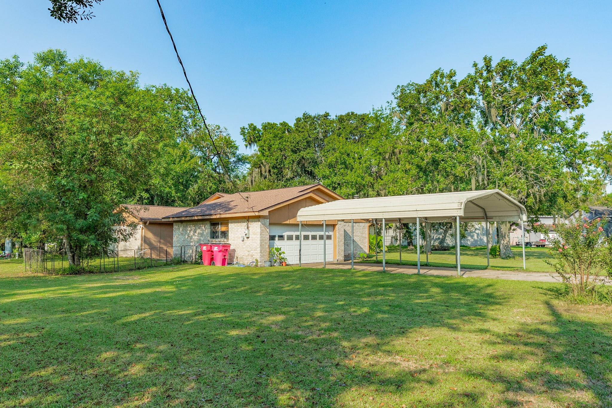 133 Tweedy Lane 878 Property Photo 5