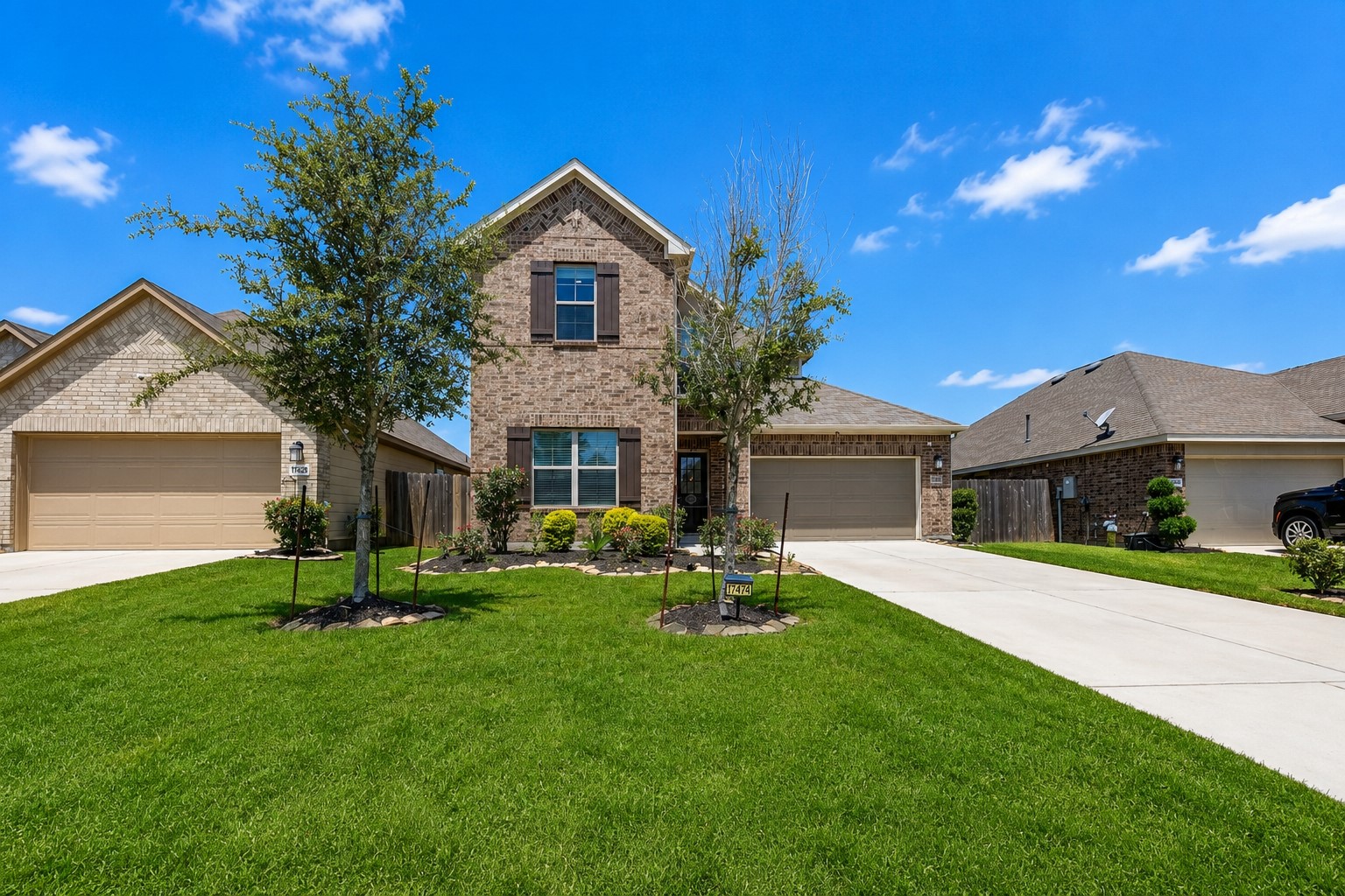 17474 Rosewood Manor Lane Property Photo 3