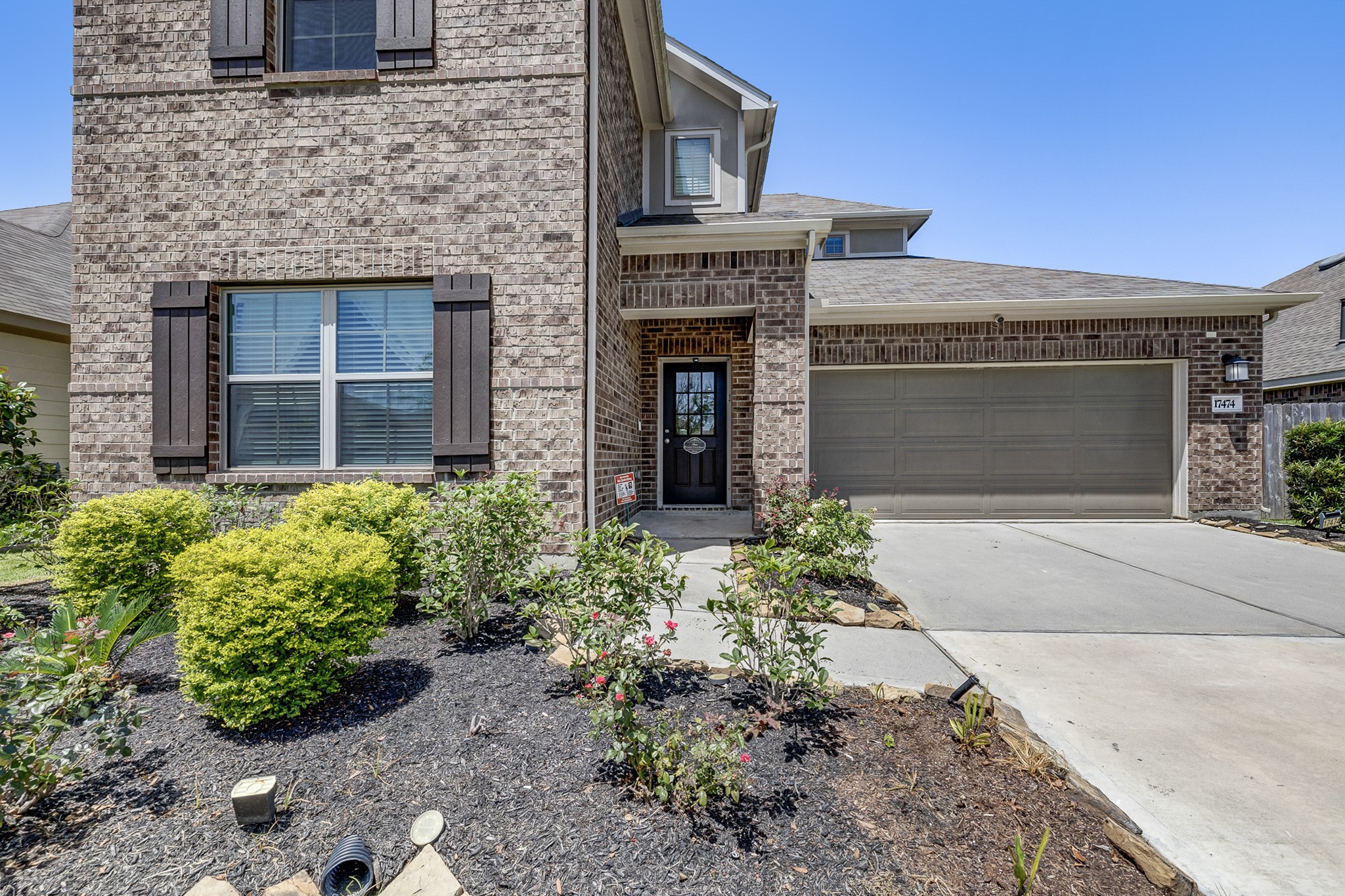 17474 Rosewood Manor Lane Property Photo 4