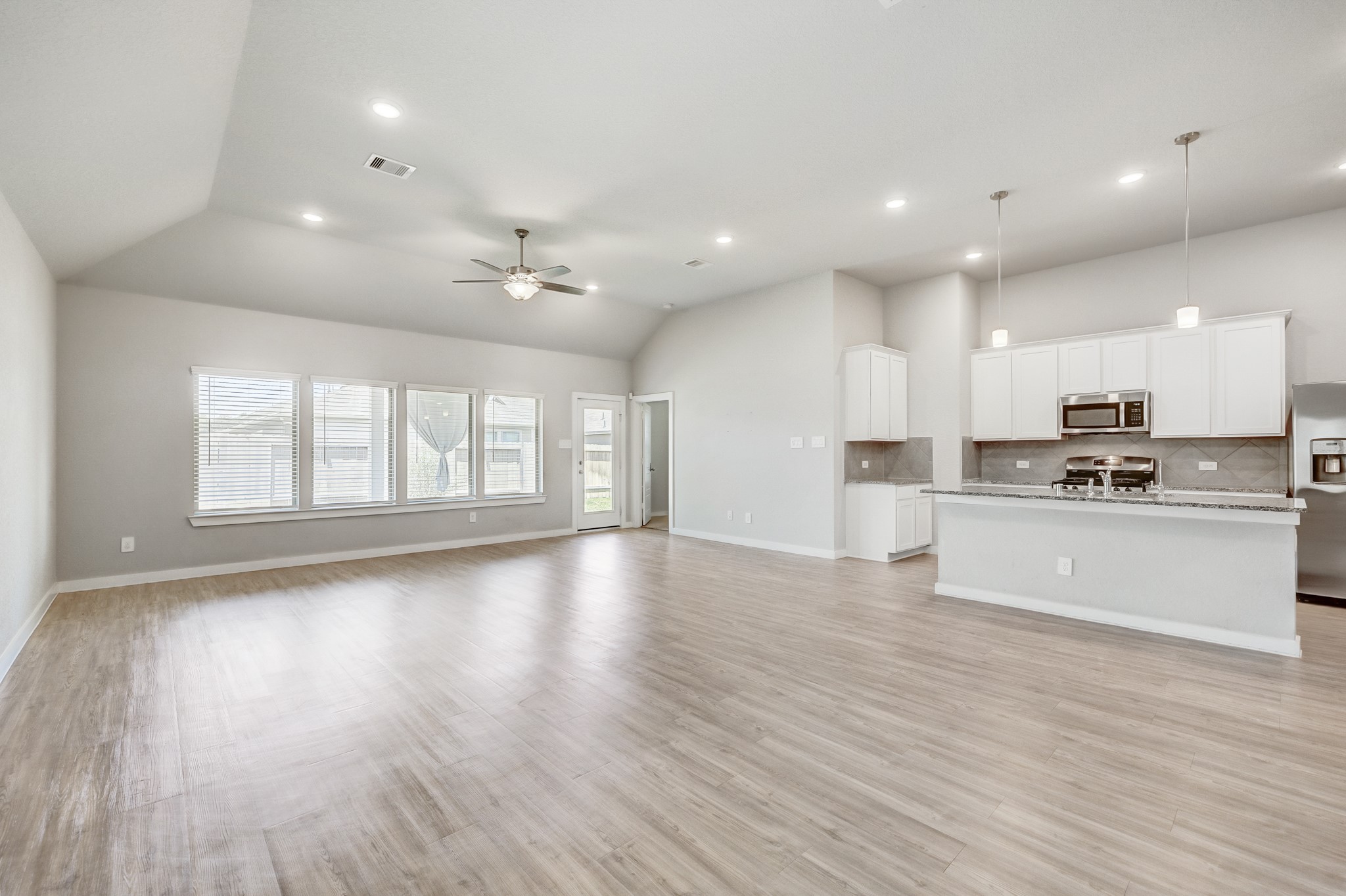 17474 Rosewood Manor Lane Property Photo 14