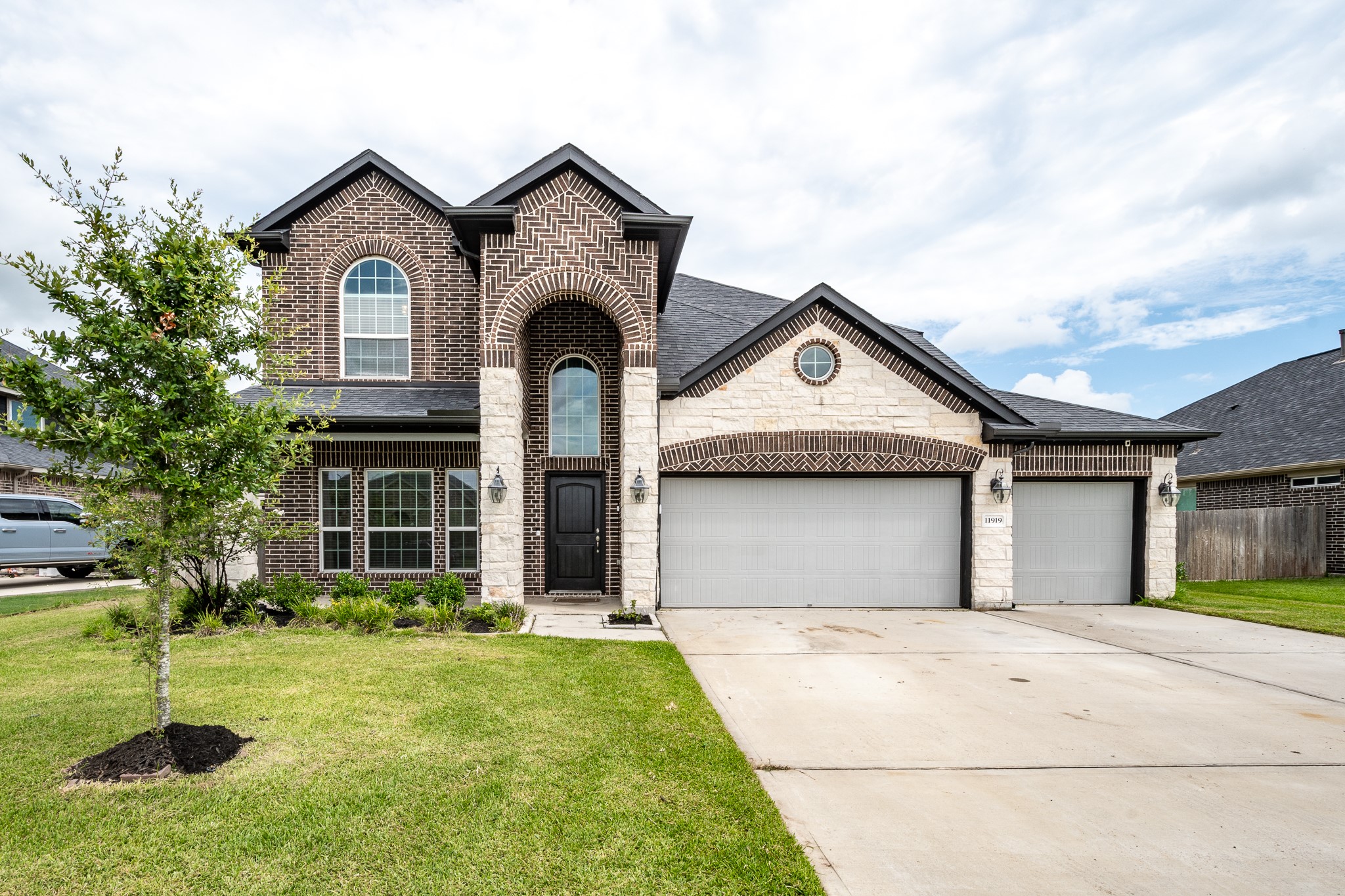 11919 Champions Forest Drive Property Photo