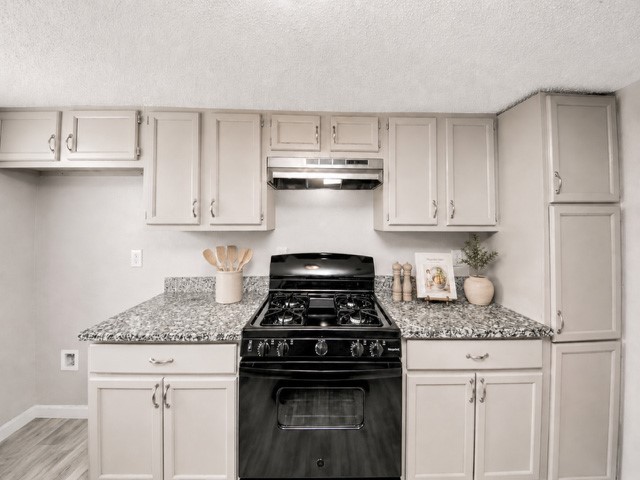8622 Valley Meadow Drive Property Photo 11