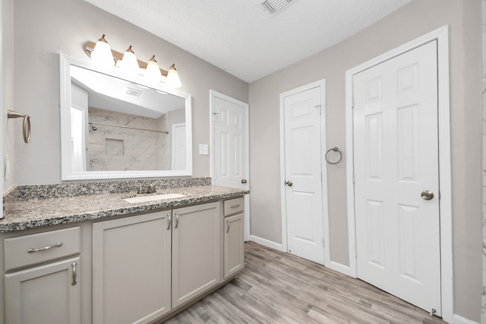 8622 Valley Meadow Drive Property Photo 29