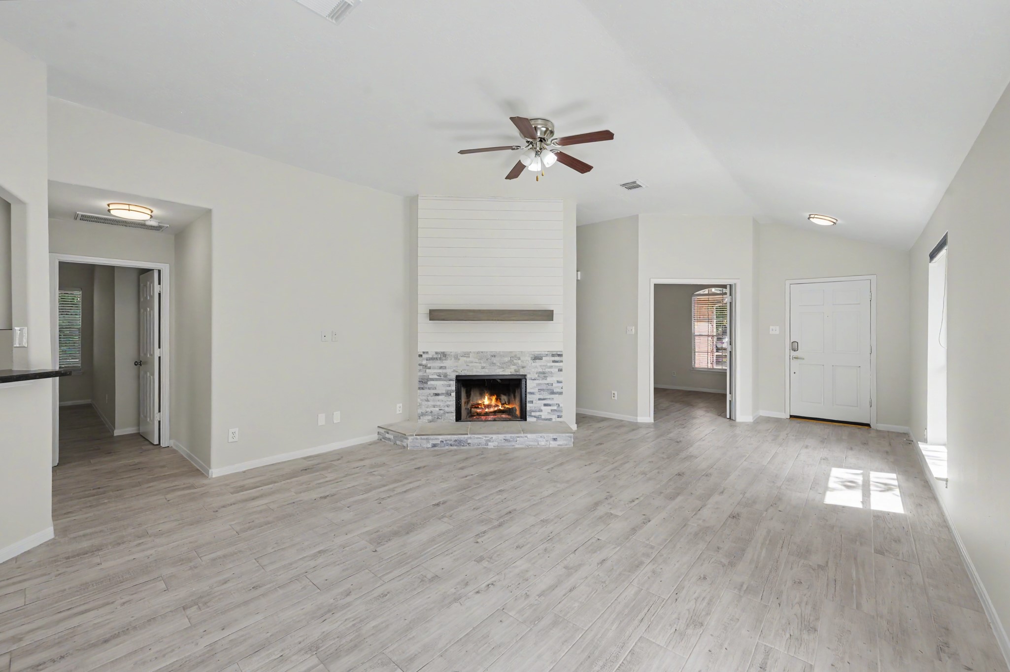 3107 Woodwind Circle Property Photo 6