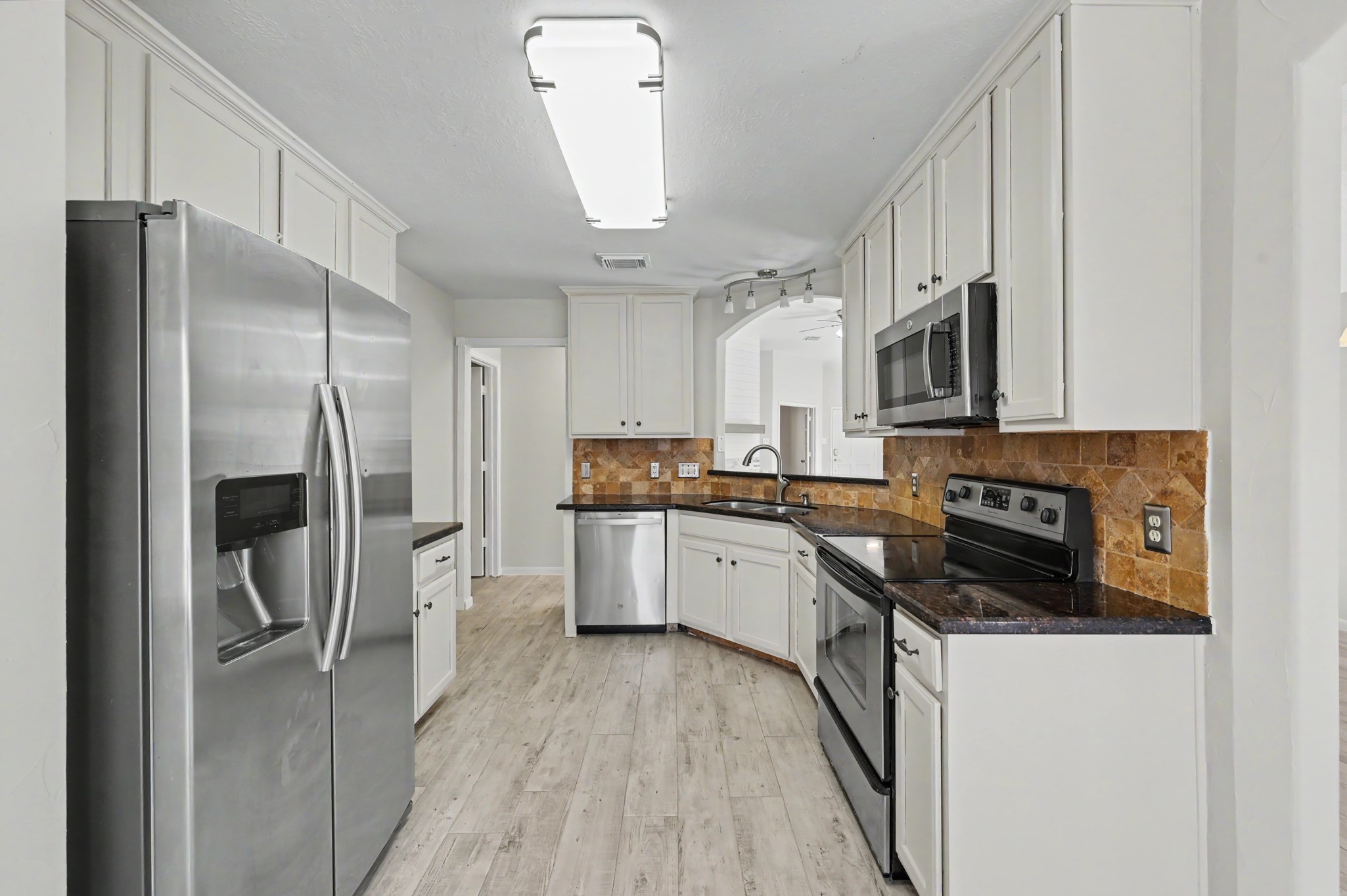 3107 Woodwind Circle Property Photo 13