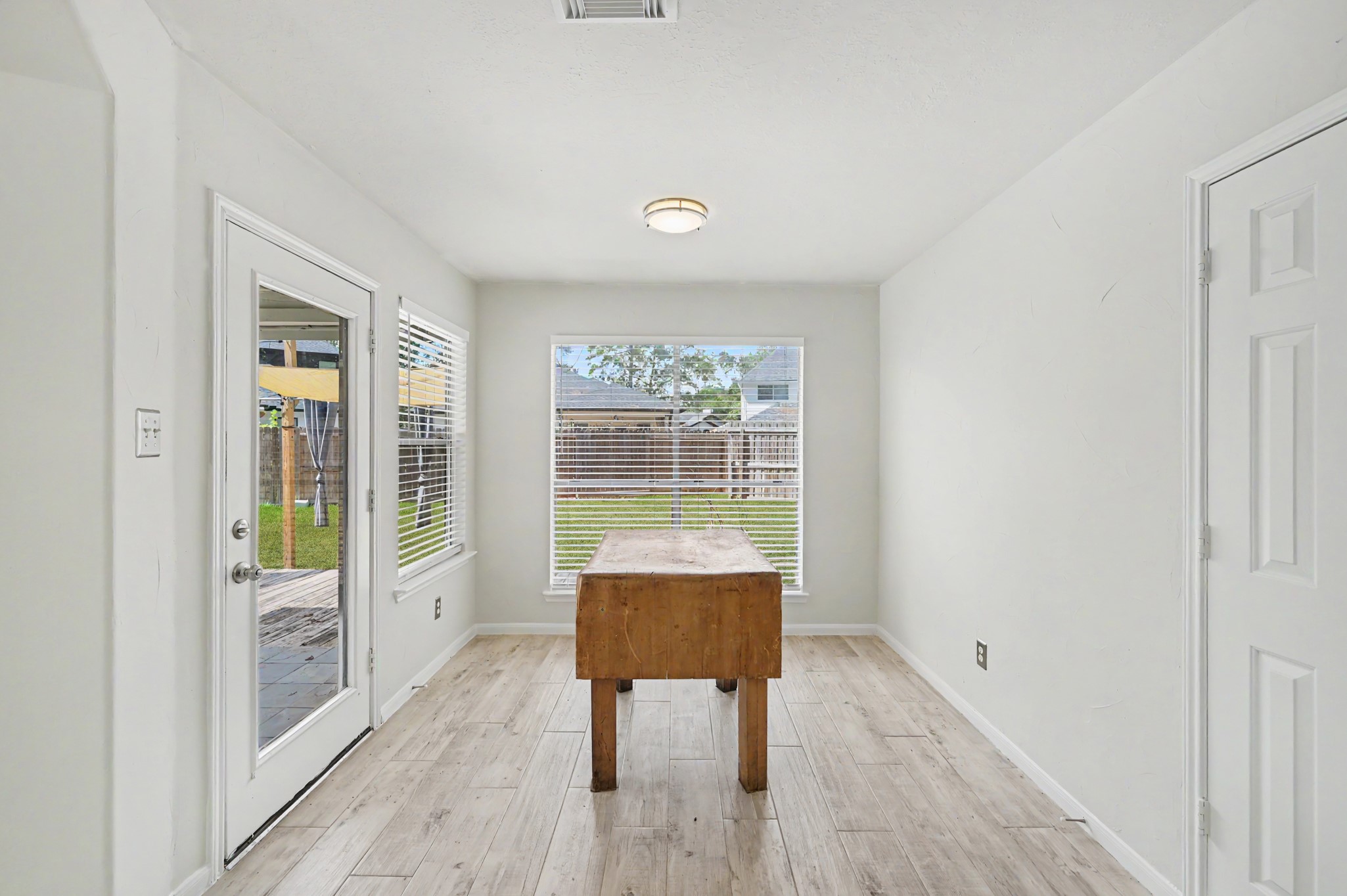 3107 Woodwind Circle Property Photo 15