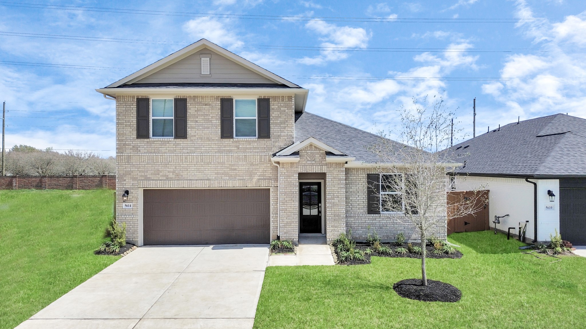 5614 Bermuda Sands Drive Property Photo 1