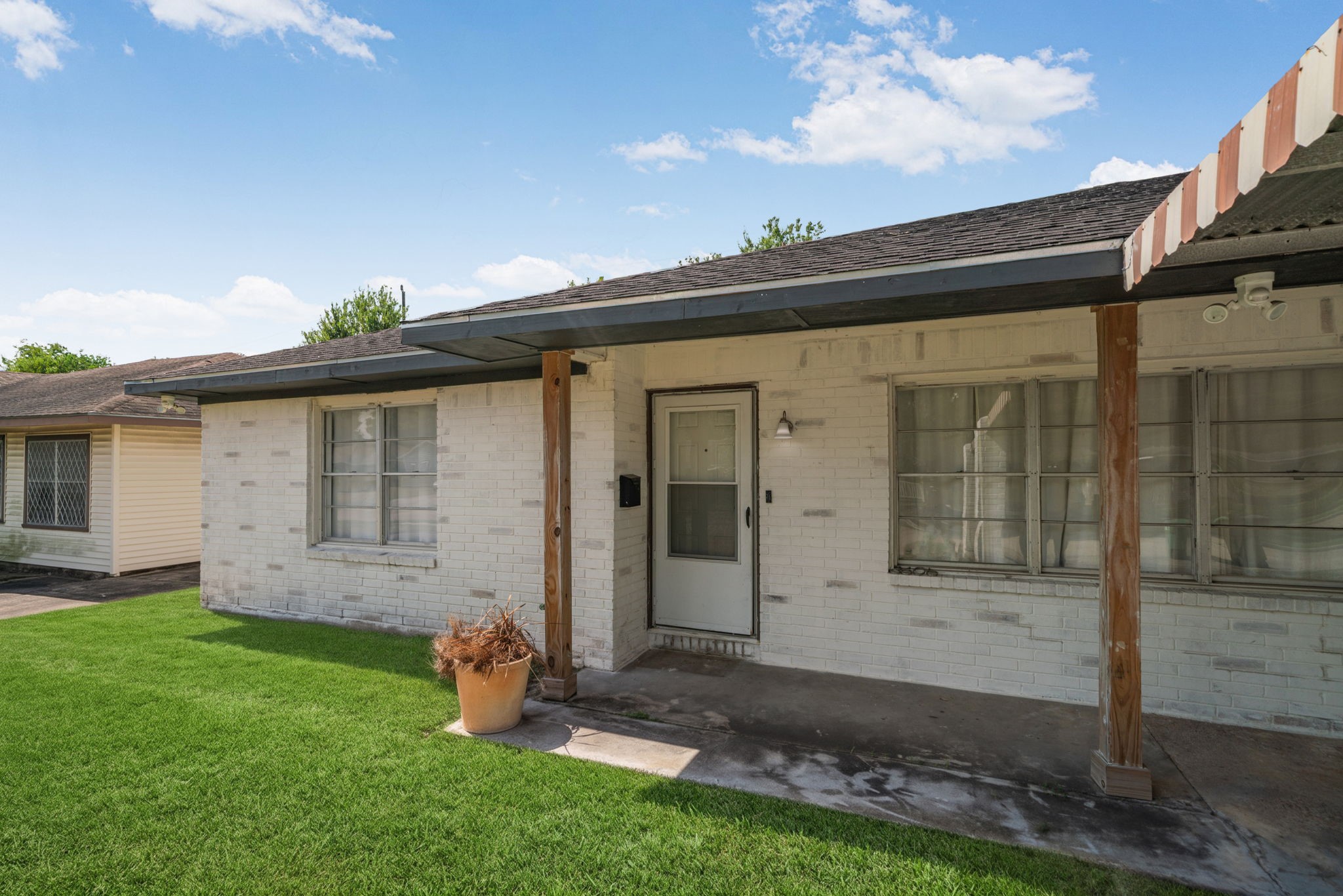 3606 Yosemite St Street Property Photo 1